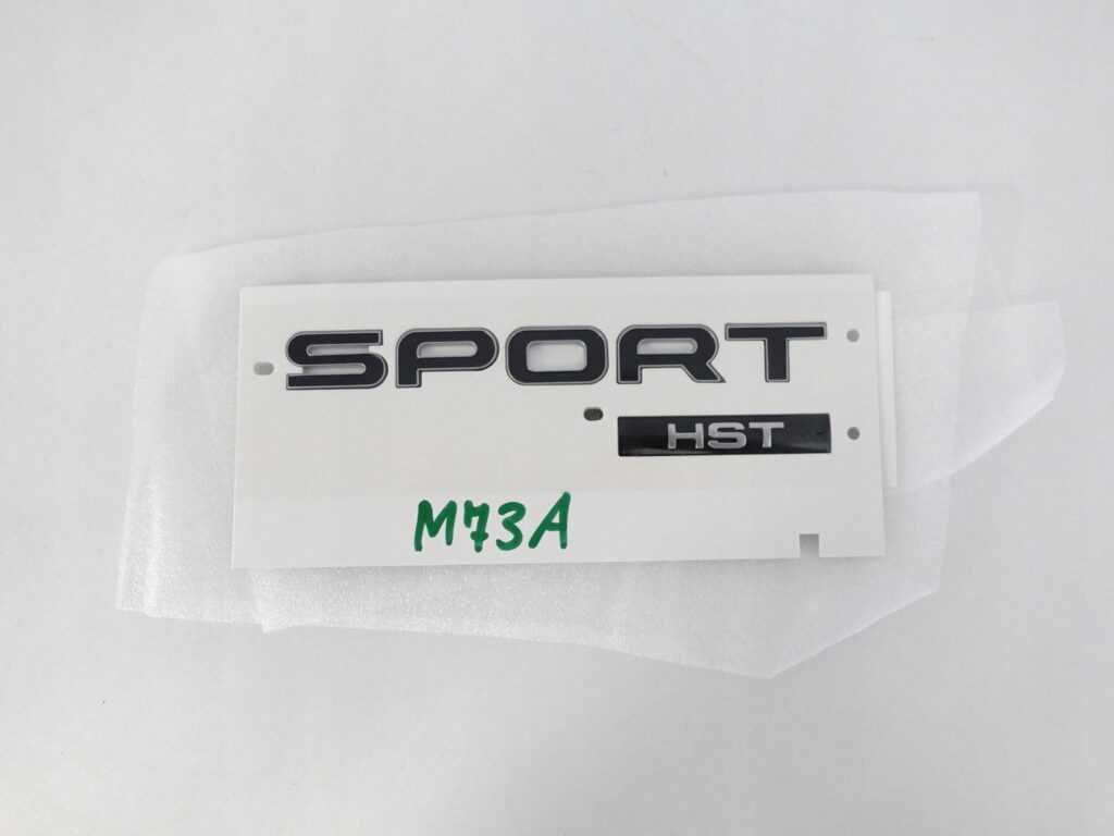 RANGE ROVER SPORT II L494 13-22 EMBLEMAT POKRYWA TYŁ HST NOWY ORYGINAŁ RANGE ROVER SPORT II L494 13-22 EMBLEMAT POKRYWA TYŁ HST NOWY ORYGINAŁ