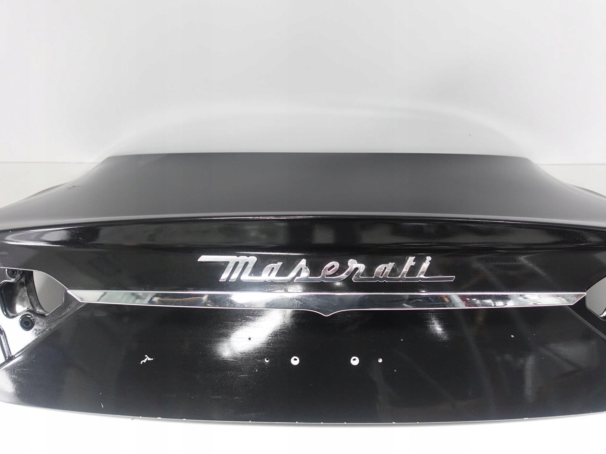 MASERATI GRANTURISMO 07-19 KLAPA POKRYWA TYŁ MASERATI GRANTURISMO 07-19 KLAPA POKRYWA TYŁ - obrazek 9