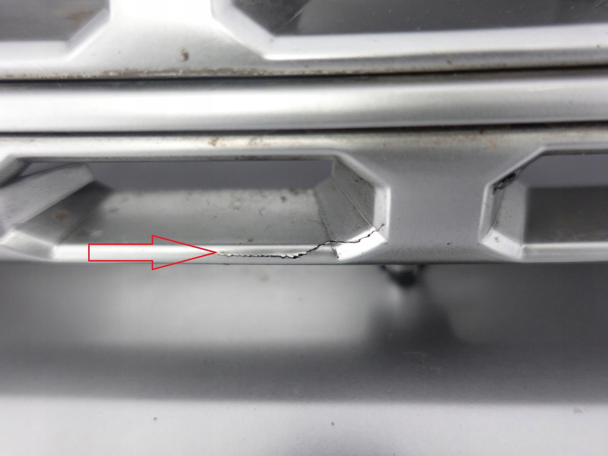 RANGE ROVER VOGUE L405 12-19 GRILL ATRAPA PRZÓD RANGE ROVER VOGUE L405 12-19 GRILL ATRAPA PRZÓD - obrazek 7