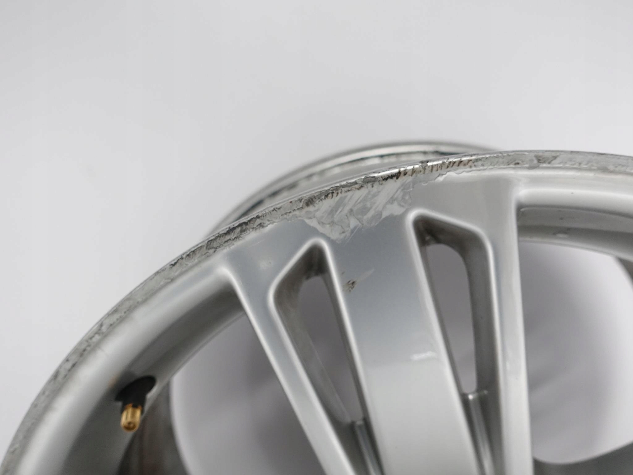 AUDI Q3 8U0 RSQ3 SQ3 FELGA 8X18 ET34 5X112 AUDI Q3 8U0 RSQ3 SQ3 FELGA 8X18 ET34 5X112 - obrazek 7