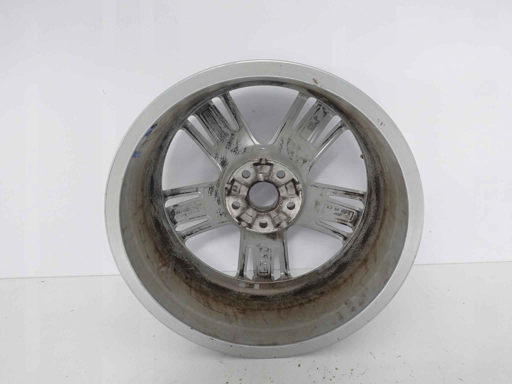 AUDI Q3 8U0 RSQ3 SQ3 FELGA 8X18 ET34 5X112 AUDI Q3 8U0 RSQ3 SQ3 FELGA 8X18 ET34 5X112 - obrazek 8