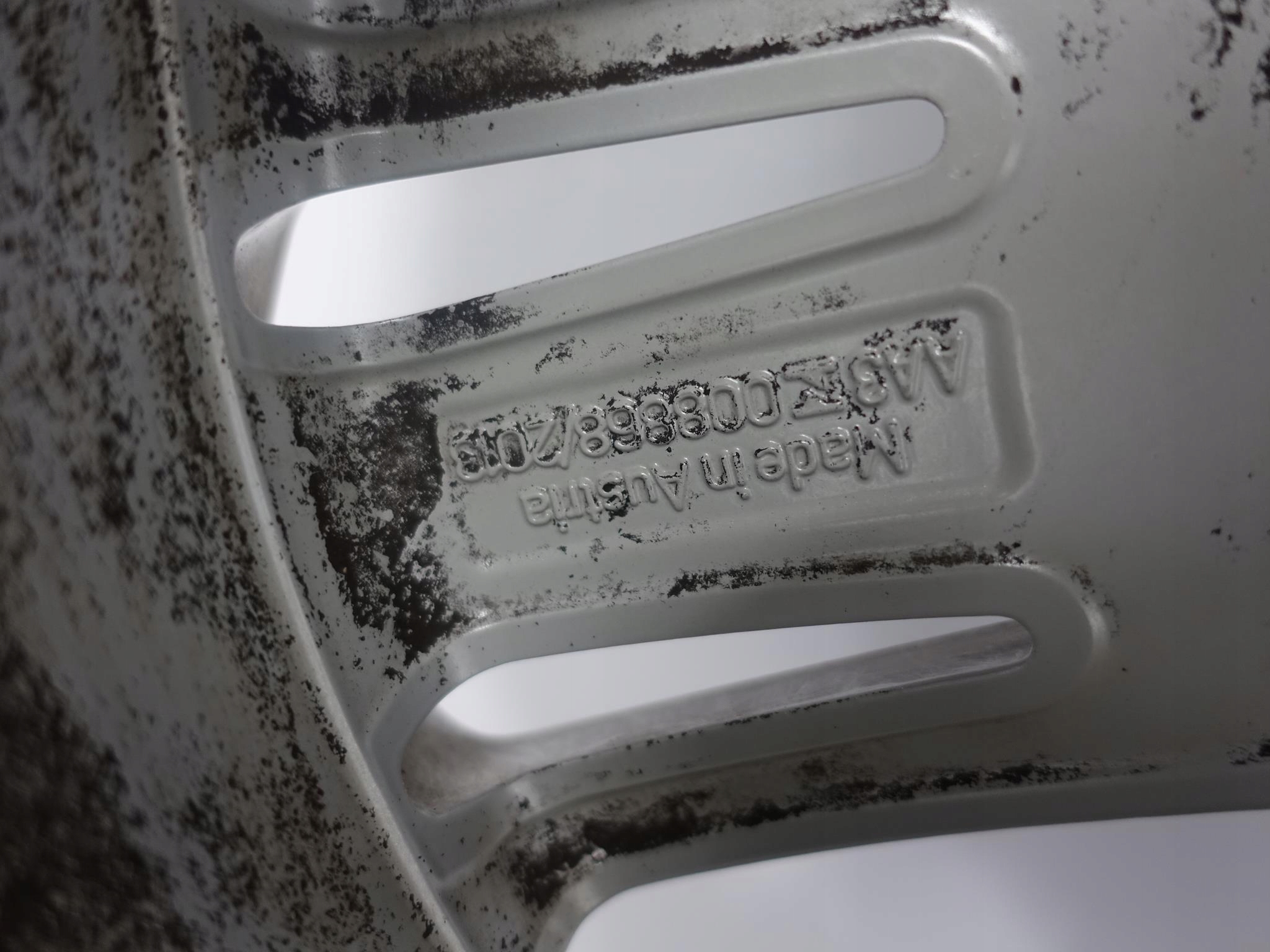 AUDI Q3 8U0 RSQ3 SQ3 FELGA 8X18 ET34 5X112 AUDI Q3 8U0 RSQ3 SQ3 FELGA 8X18 ET34 5X112 - obrazek 9