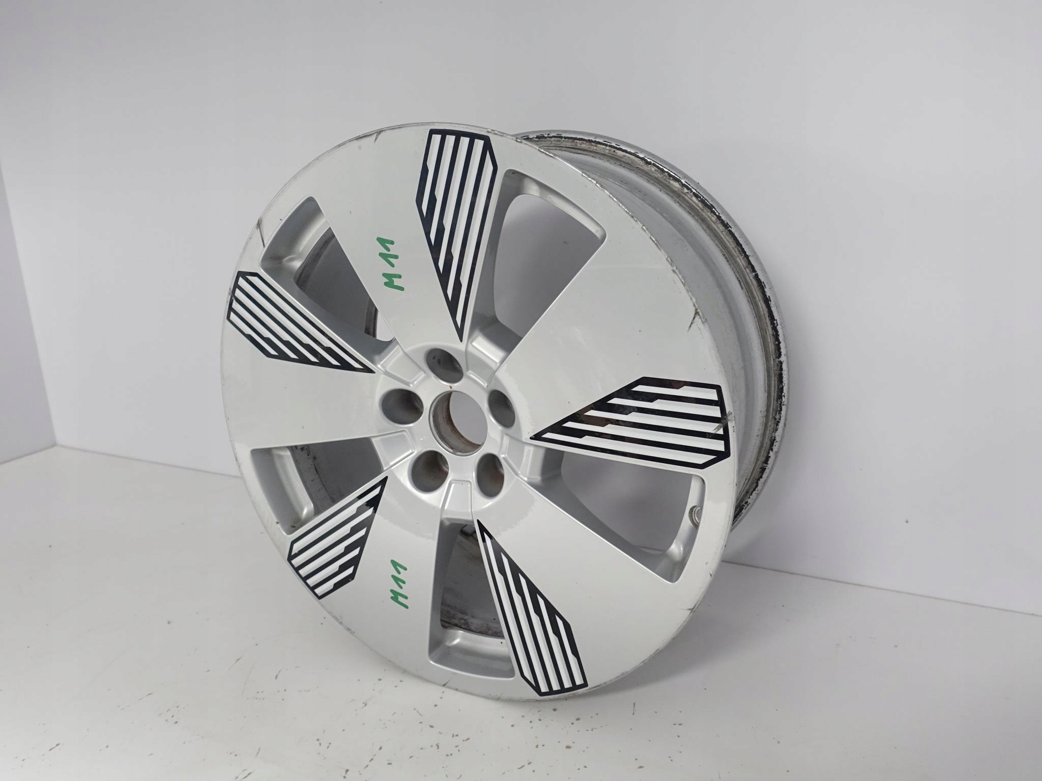 AUDI E-TRON 4KE 18-22 FELGA 8,5X19 ET36 5X112 AUDI E-TRON 4KE 18-22 FELGA 8,5X19 ET36 5X112 - obrazek 3