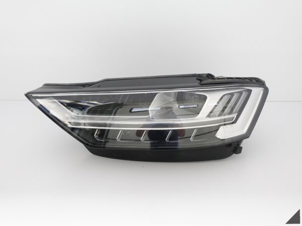 AUDI S8 A8 4N0 D5 17-21 MATRIX FULL LED LAMPA L AUDI S8 A8 4N0 D5 17-21 MATRIX FULL LED LAMPA L