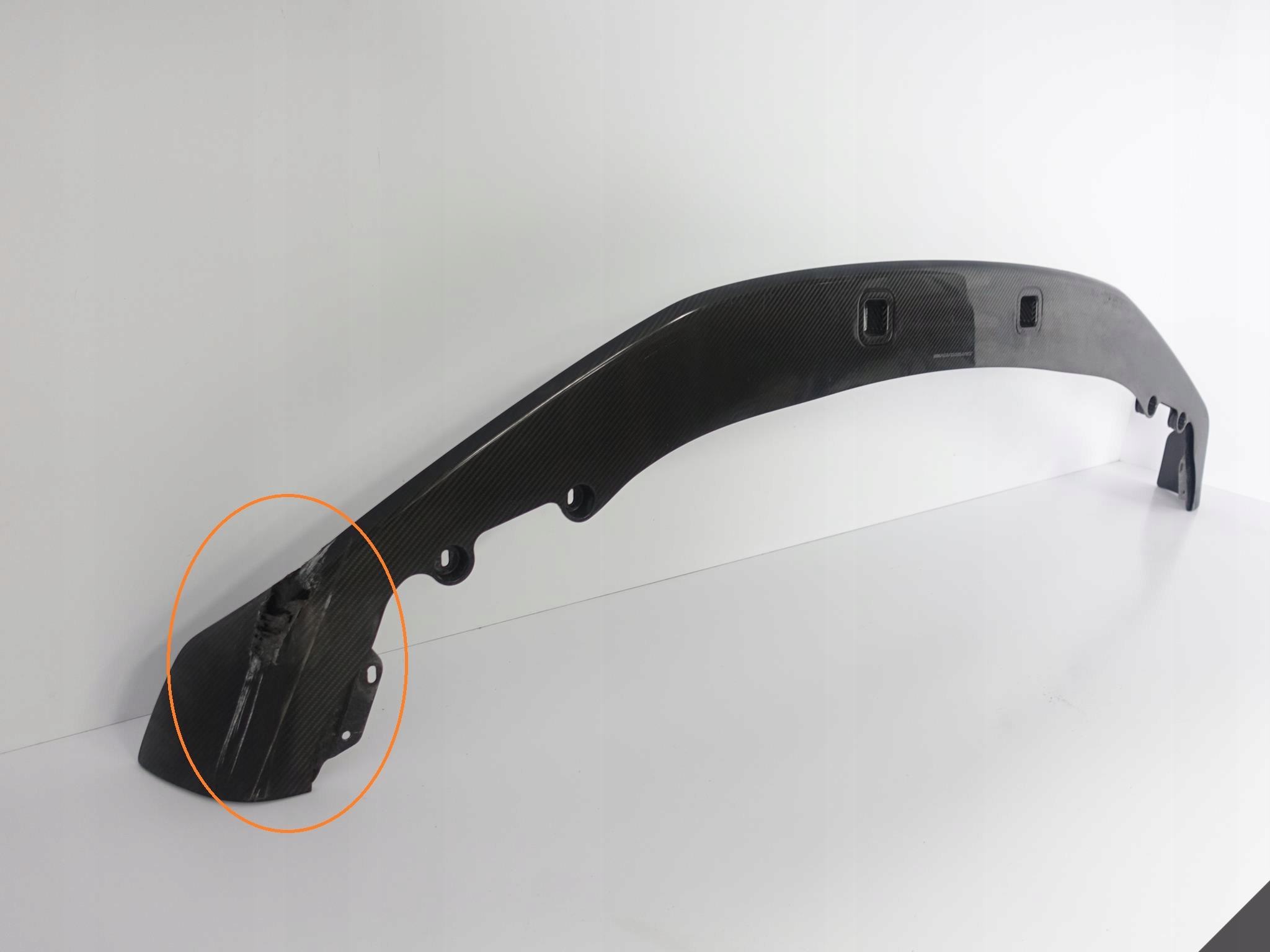 BMW M2 F87 COMPETITION PERFORMANCE CARBON SPOILER BMW M2 F87 COMPETITION PERFORMANCE CARBON SPOILER - obrazek 2