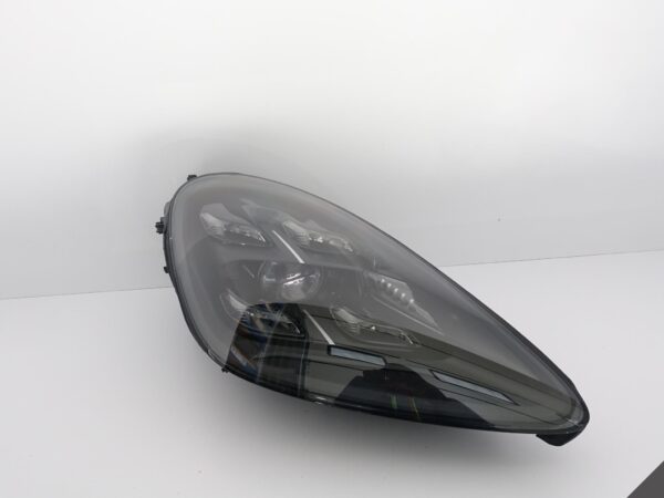PORSCHE CAYENNE 9Y0 E3 18- LAMPA MATRIX FULL LED PORSCHE CAYENNE 9Y0 E3 18- LAMPA MATRIX FULL LED