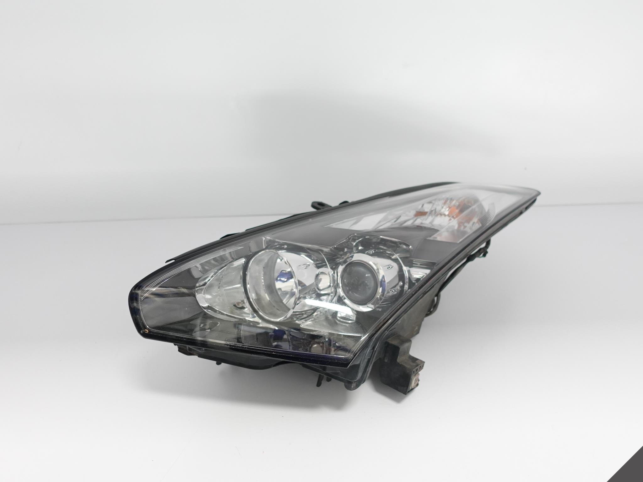 NISSAN GTR GT-R R35 08- LAMPA XENON LEWA EUROPA NISSAN GTR GT-R R35 08- LAMPA XENON LEWA EUROPA