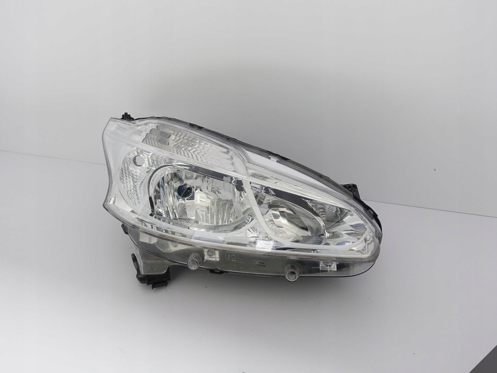 PEUGEOT 208 12-15 LAMPA ZWYKŁA H7 PRAWA EUROPA PEUGEOT 208 12-15 LAMPA ZWYKŁA H7 PRAWA EUROPA - obrazek 3