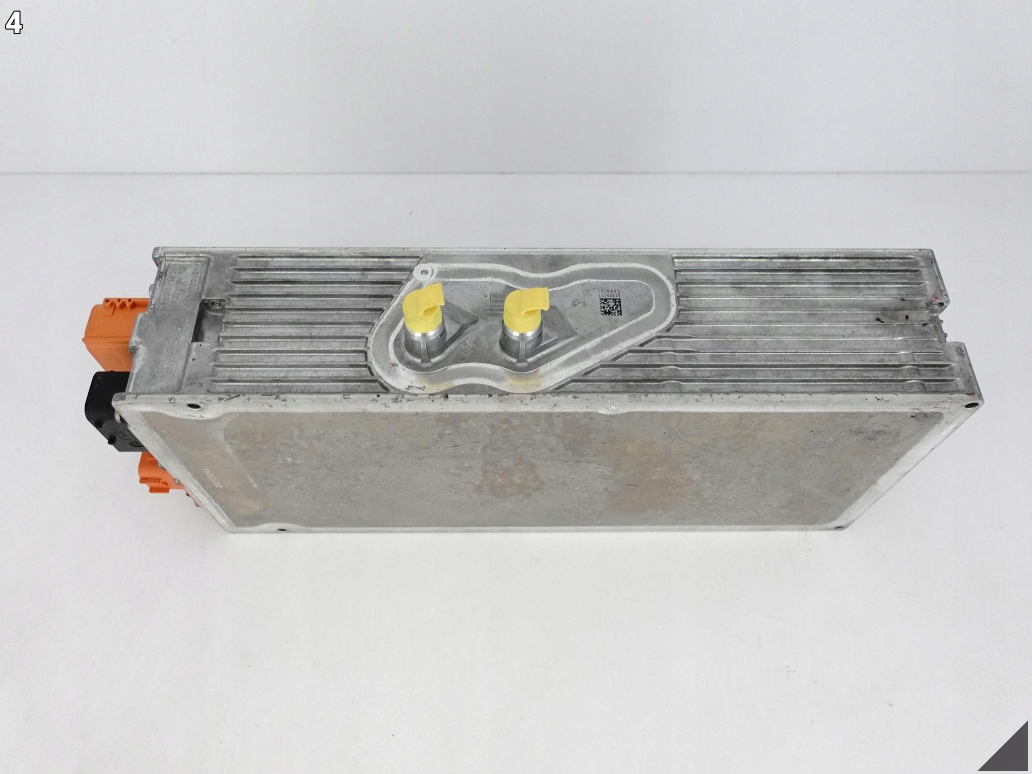 PORSCHE TAYCAN 9J1 9J0 19- Ładowarka do akumulatora wysokonapięciowego 22KW PORSCHE TAYCAN 9J1 9J0 19- Ładowarka do akumulatora wysokonapięciowego 22KW - obrazek 5