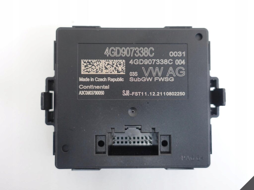 AUDI E-TRON MODUŁ STEROWNIK ŚWIATEŁ 4GD907338C AUDI E-TRON MODUŁ STEROWNIK ŚWIATEŁ 4GD907338C