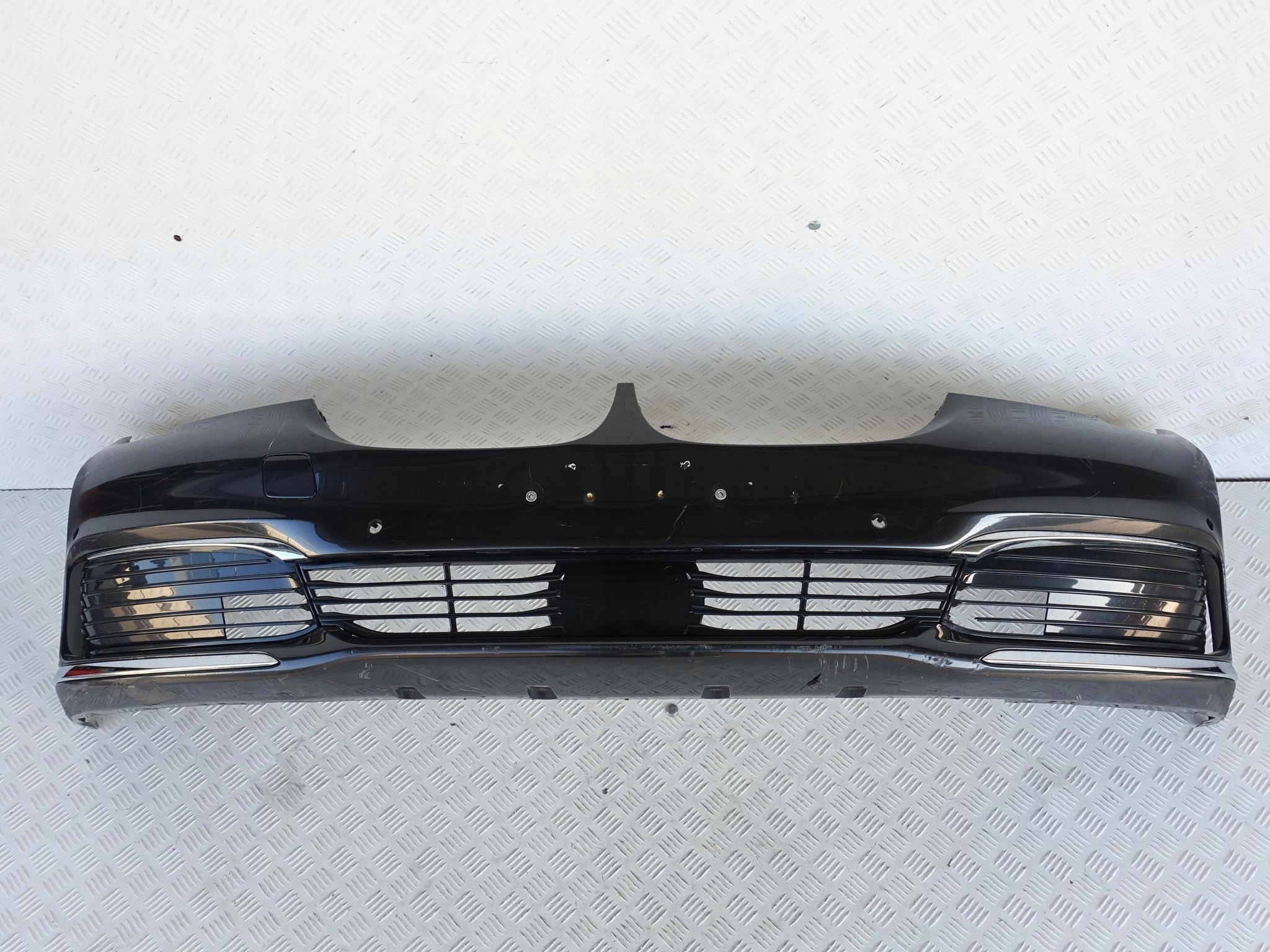 BMW 7 G11 G12 15-18 ZDERZAK PRZÓD *4XPDC* BMW 7 G11 G12 15-18 ZDERZAK PRZÓD *4XPDC*