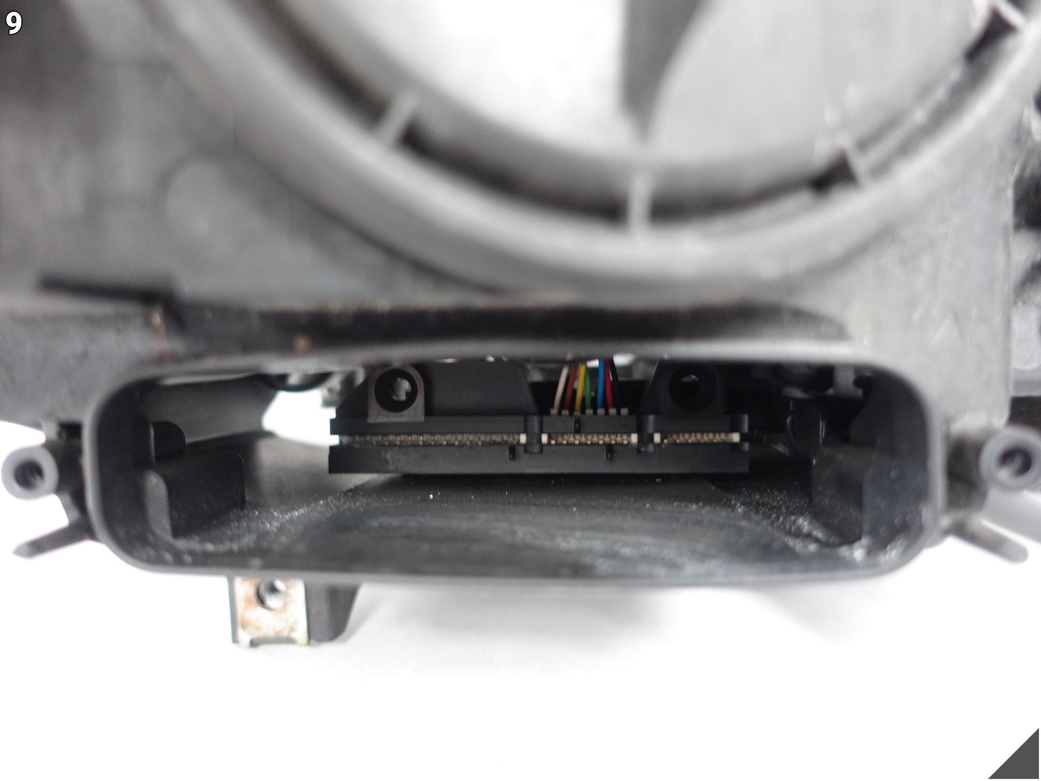 BMW 5 F10 F11 VFL 10-13 LAMPA XENON + LED SKRĘTNA DYNAMIC LEWA PRZÓD EUROPA BMW 5 F10 F11 VFL 10-13 LAMPA XENON + LED SKRĘTNA DYNAMIC LEWA PRZÓD EUROPA - obrazek 10