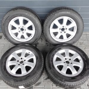 MB R-KLASA W251 7,5JX17 ET56 MICHELIN 235/65 FELGI+OPONY 4/6MM CAŁOROCZNE MB R-KLASA W251 7,5JX17 ET56 MICHELIN 235/65 FELGI+OPONY 4/6MM CAŁOROCZNE
