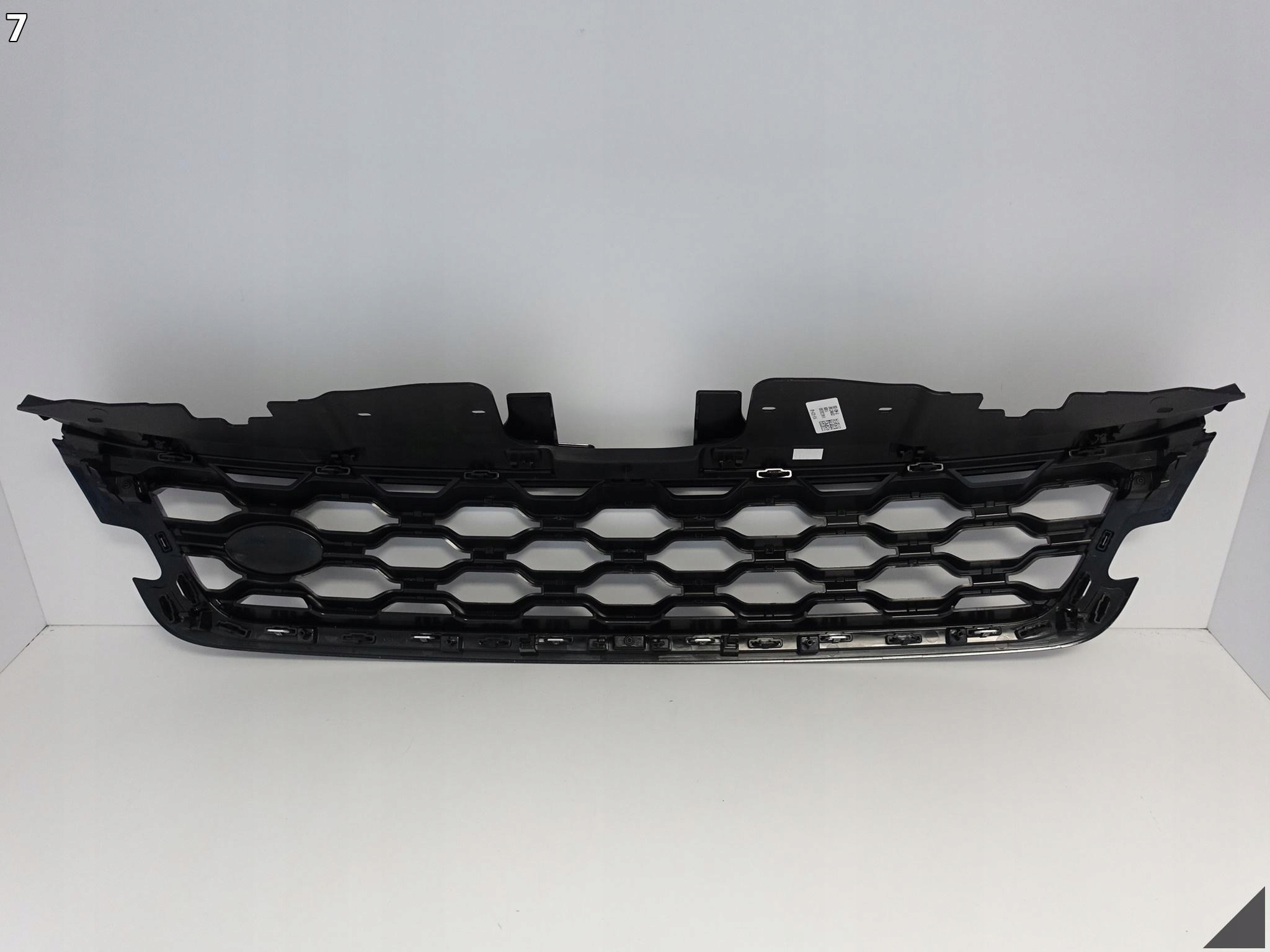 RANGE ROVER EVOQUE II L551 18- ZDERZAK GRILL ATRAPA KRATKA PRZÓD RANGE ROVER EVOQUE II L551 18- ZDERZAK GRILL ATRAPA KRATKA PRZÓD - obrazek 8