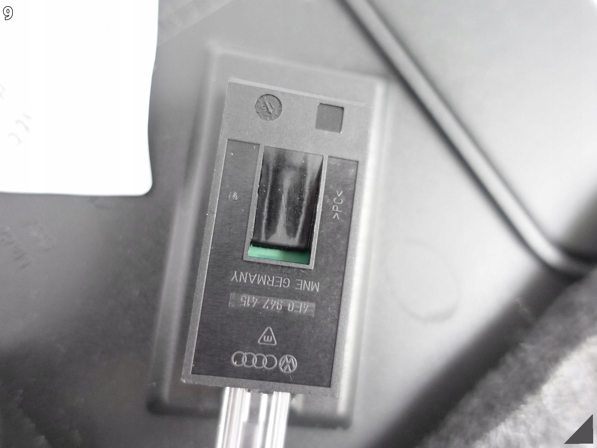 AUDI A6 S6 C7 4G0 4G1 A7 S7 4G8 DOLNA OSŁONA POD KIEROWNICĘ AUDI A6 S6 C7 4G0 4G1 A7 S7 4G8 DOLNA OSŁONA POD KIEROWNICĘ - obrazek 10
