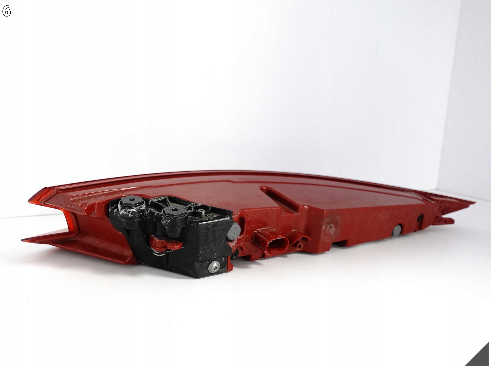 PORSCHE 991 LIFT TURBO/GTS/GT3 MK2 16-19 LAMPA LED LEWA TYŁ EUROPA CIEMNA PORSCHE 991 LIFT TURBO/GTS/GT3 MK2 16-19 LAMPA LED LEWA TYŁ EUROPA CIEMNA - obrazek 7