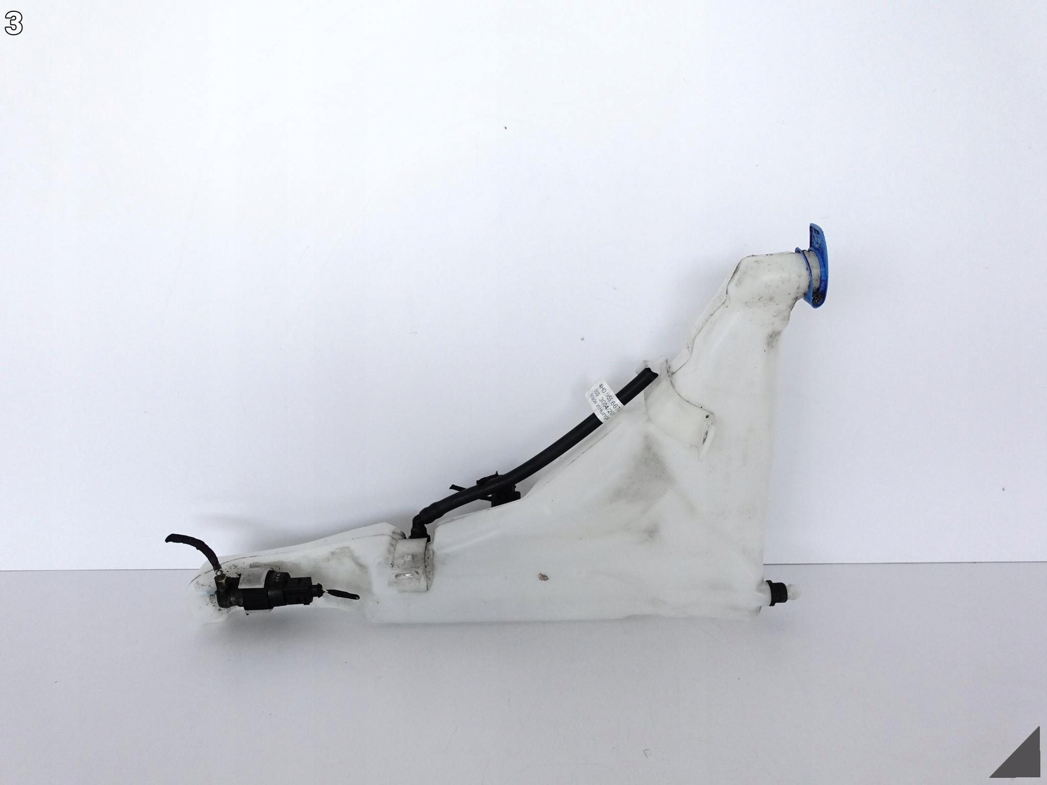 AUDI A8 S8 4H0 D4 LIFT 09-17 ZBIORNICZEK SPRYSKIWACZY POMPKI 4H0955451B AUDI A8 S8 4H0 D4 LIFT 09-17 ZBIORNICZEK SPRYSKIWACZY POMPKI 4H0955451B - obrazek 4