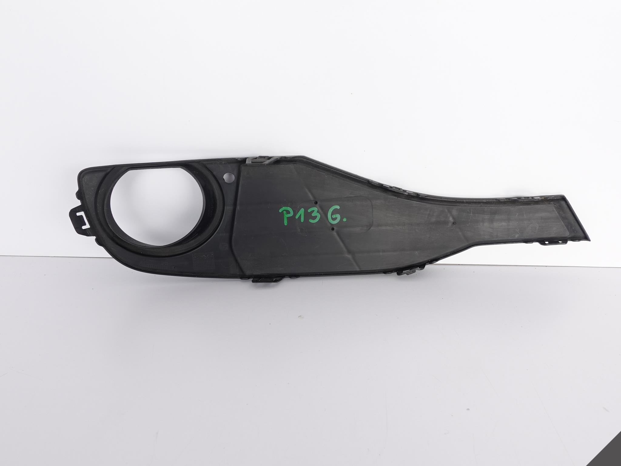 BMW F30 F31 11-15 ZWYKŁA ZDERZAK KRATKA LEWA BMW F30 F31 11-15 ZWYKŁA ZDERZAK KRATKA LEWA - obrazek 2