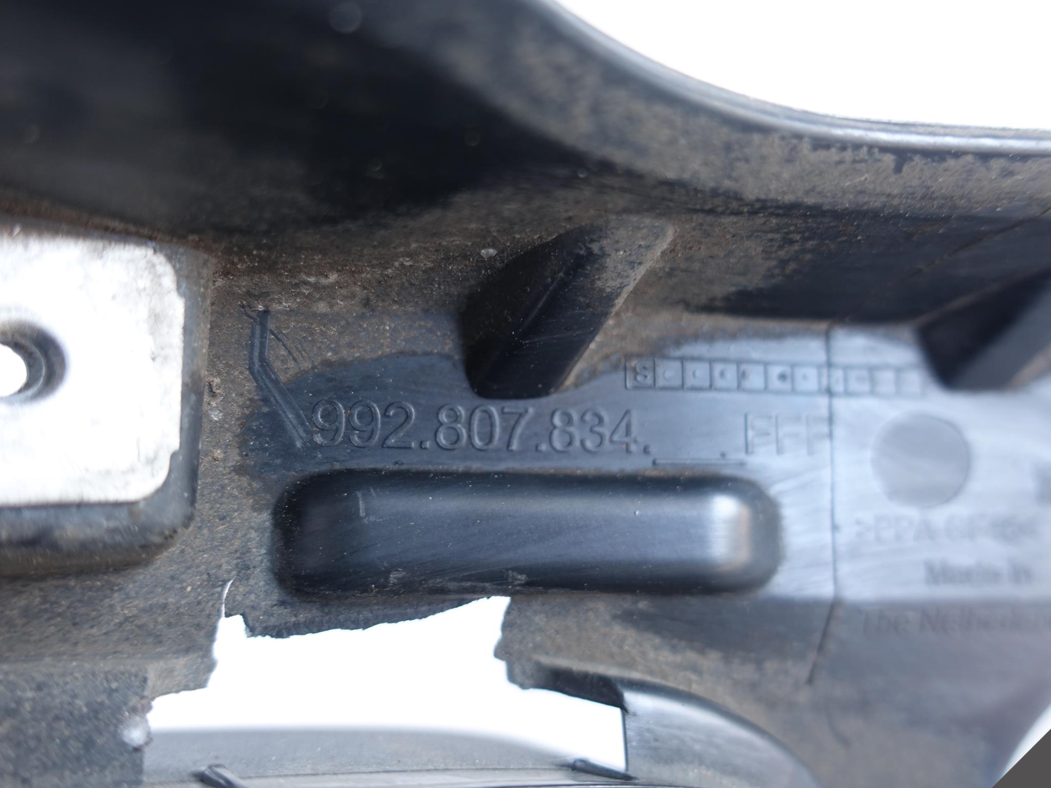 PORSCHE 992 19- KARTKA OSŁONA RURY PRAWA TYŁ PORSCHE 992 19- KARTKA OSŁONA RURY PRAWA TYŁ - obrazek 3