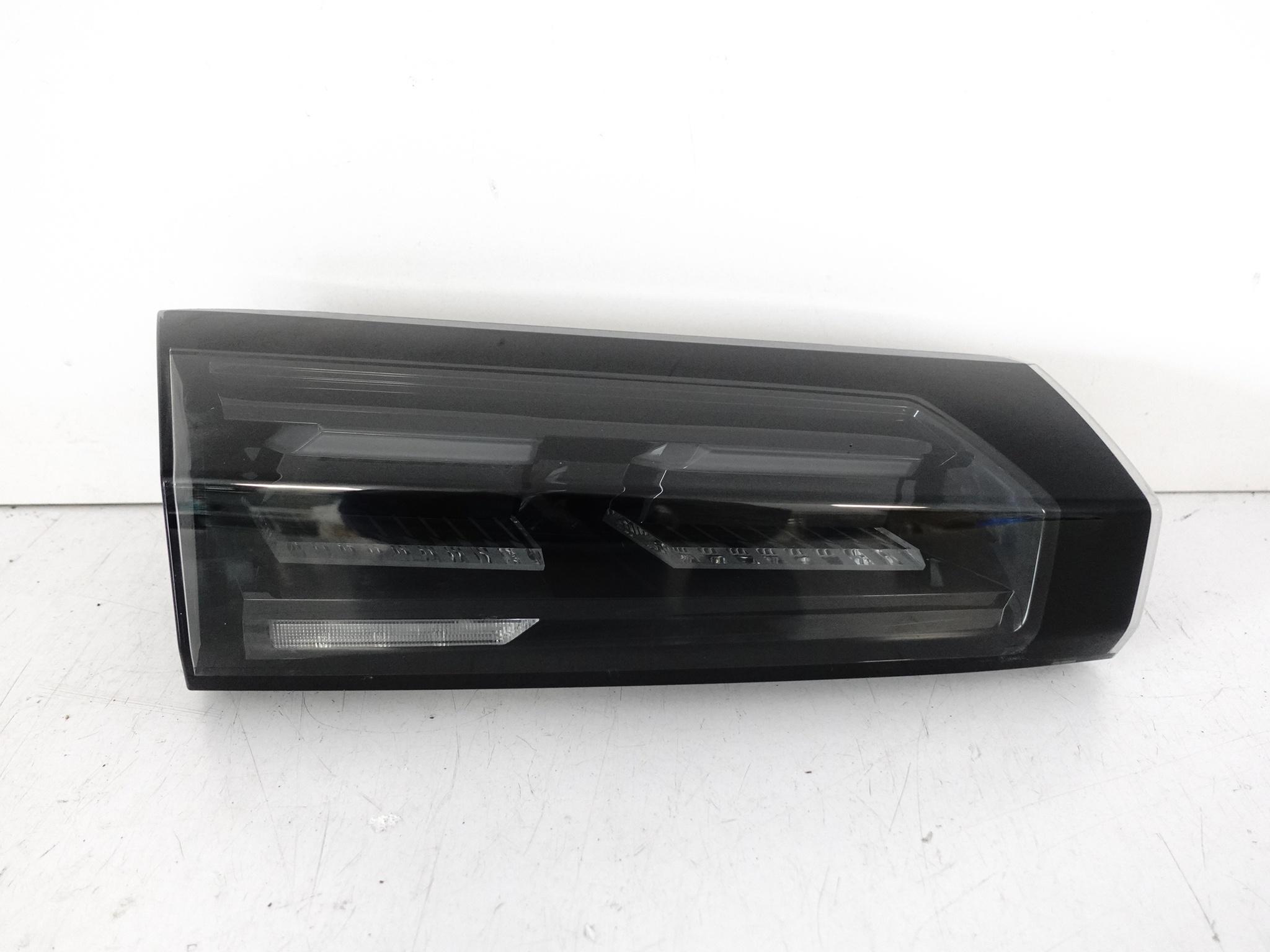 PEUGEOT 2008 II LIFT 23- LAMPA LED LEWA TYŁ W KLAPĘ EUROPA PEUGEOT 2008 II LIFT 23- LAMPA LED LEWA TYŁ W KLAPĘ EUROPA