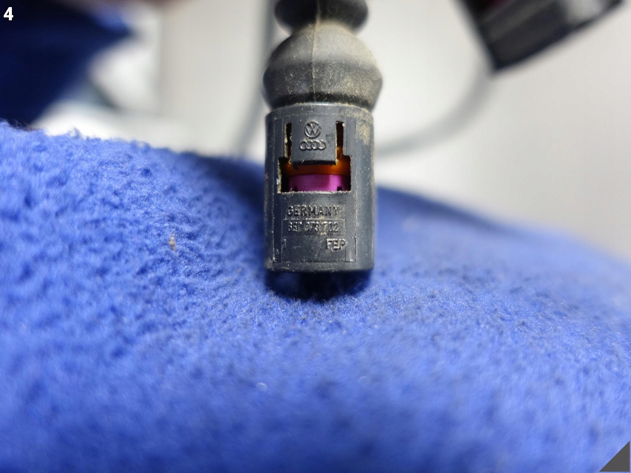 AUDI RS7 4G8 RS6 4G0 C7 14-18 LIFT INSTALACJA WIĄZKA KOŁA ABS PRZÓD AUDI RS7 4G8 RS6 4G0 C7 14-18 LIFT INSTALACJA WIĄZKA KOŁA ABS PRZÓD - obrazek 5