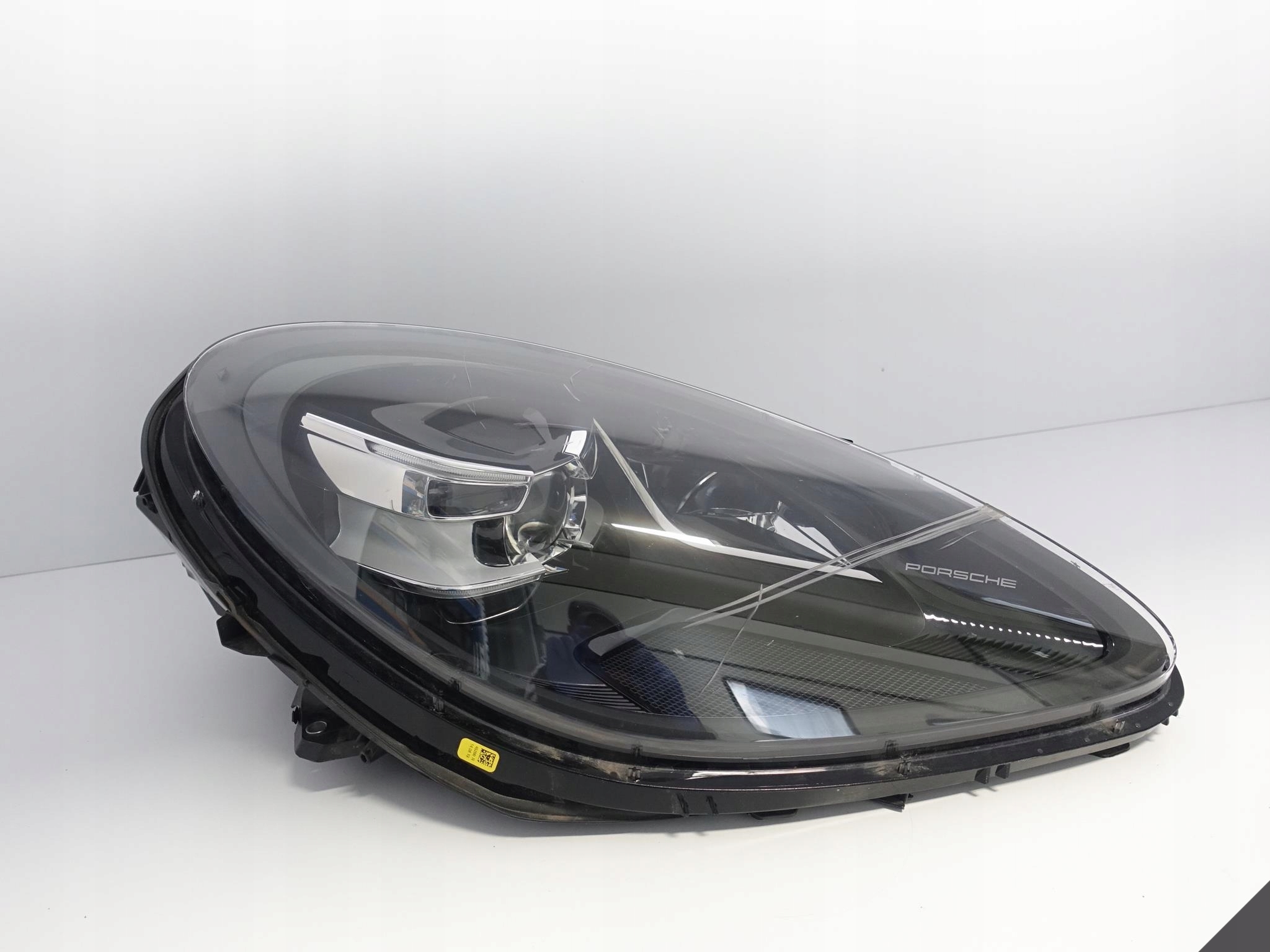 PORSCHE MACAN 95B LIFT 18- LAMPA PDLS FULL LED EU PORSCHE MACAN 95B LIFT 18- LAMPA PDLS FULL LED EU - obrazek 2