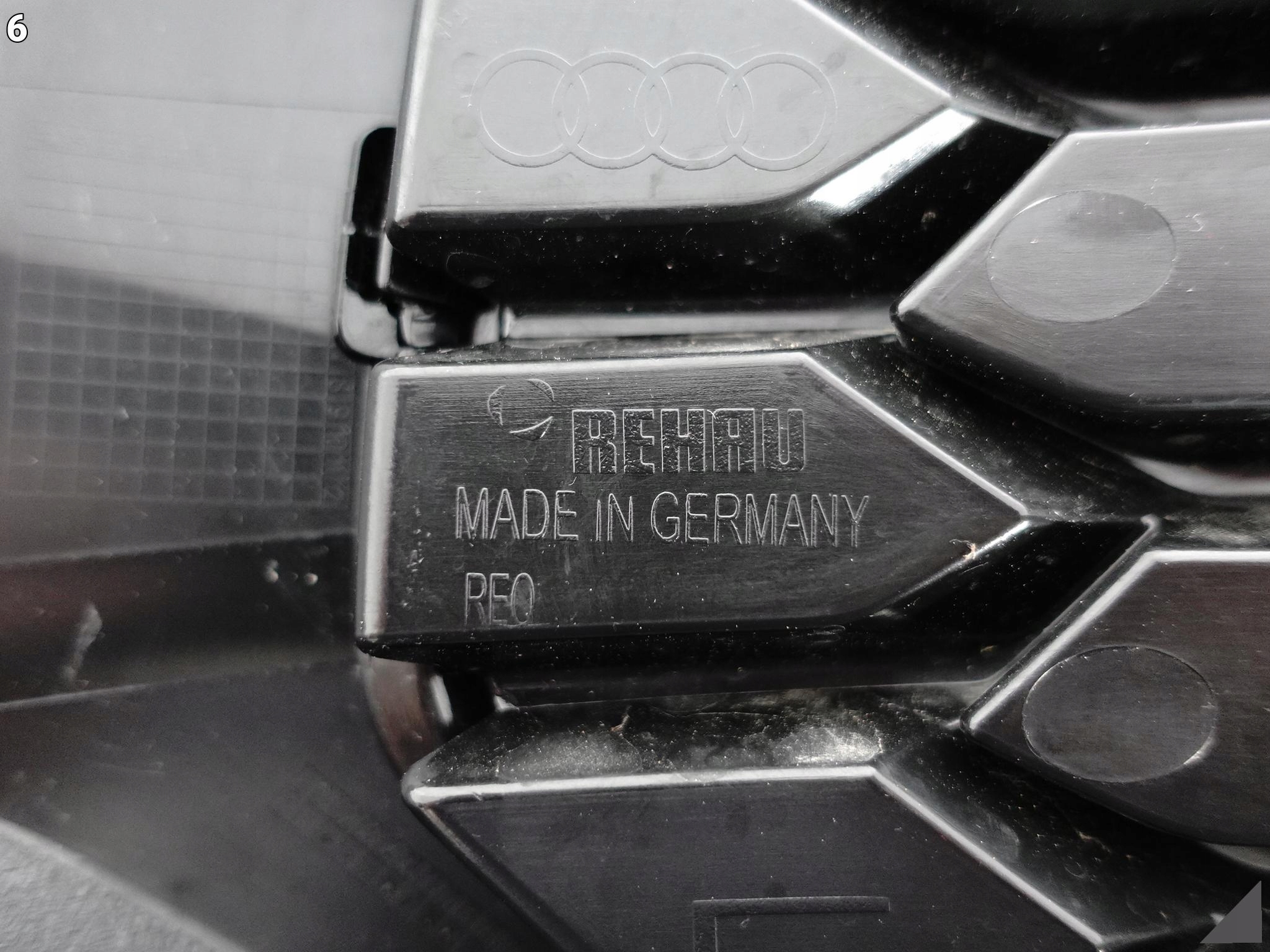 AUDI A3 8Y0 S-LINE SPORT 20- ZDERZAK KRATKA LEWA PRZÓD AUDI A3 8Y0 S-LINE SPORT 20- ZDERZAK KRATKA LEWA PRZÓD - obrazek 7