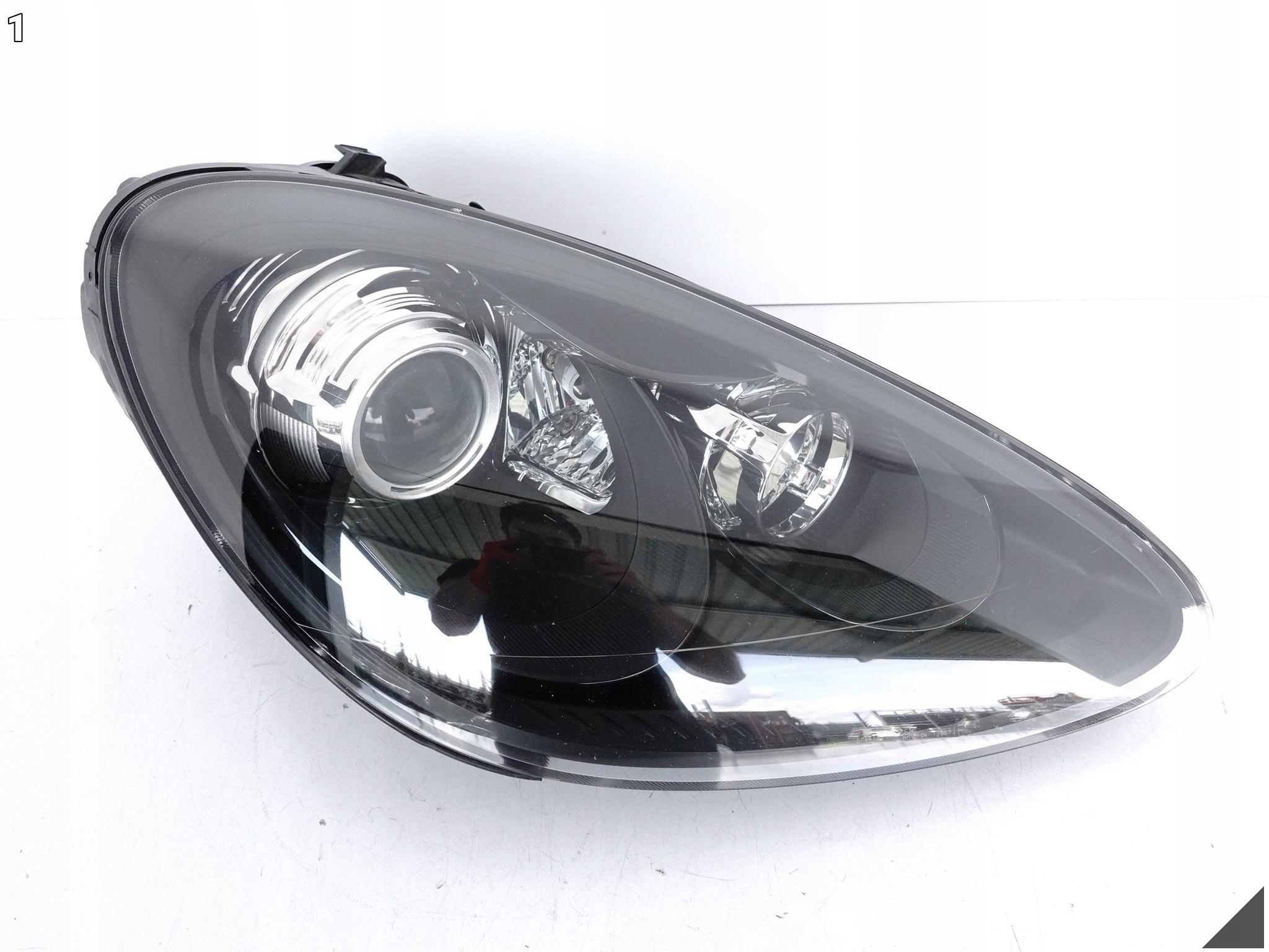 PORSCHE CAYENNE 7P5 10-14 GTS / TURBO XENON LAMPA PRAWA PRZÓD EU *BEZ LED* PORSCHE CAYENNE 7P5 10-14 GTS / TURBO XENON LAMPA PRAWA PRZÓD EU *BEZ LED* - obrazek 2