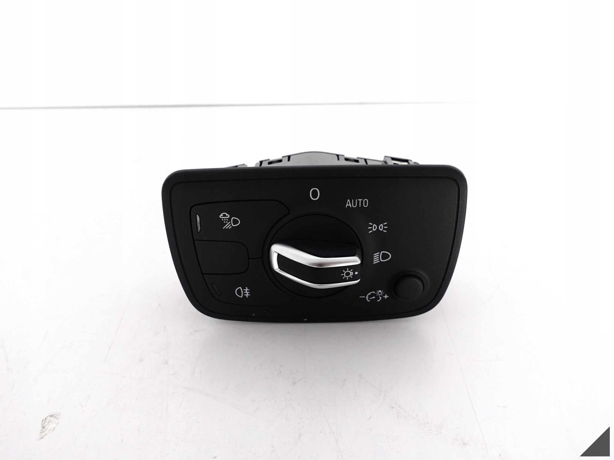 AUDI A6 C7 4G0 14-18 LIFT PANEL PRZEŁĄCZNIK ŚWIATEŁ CHROM 4G0941531BE AUDI A6 C7 4G0 14-18 LIFT PANEL PRZEŁĄCZNIK ŚWIATEŁ CHROM 4G0941531BE