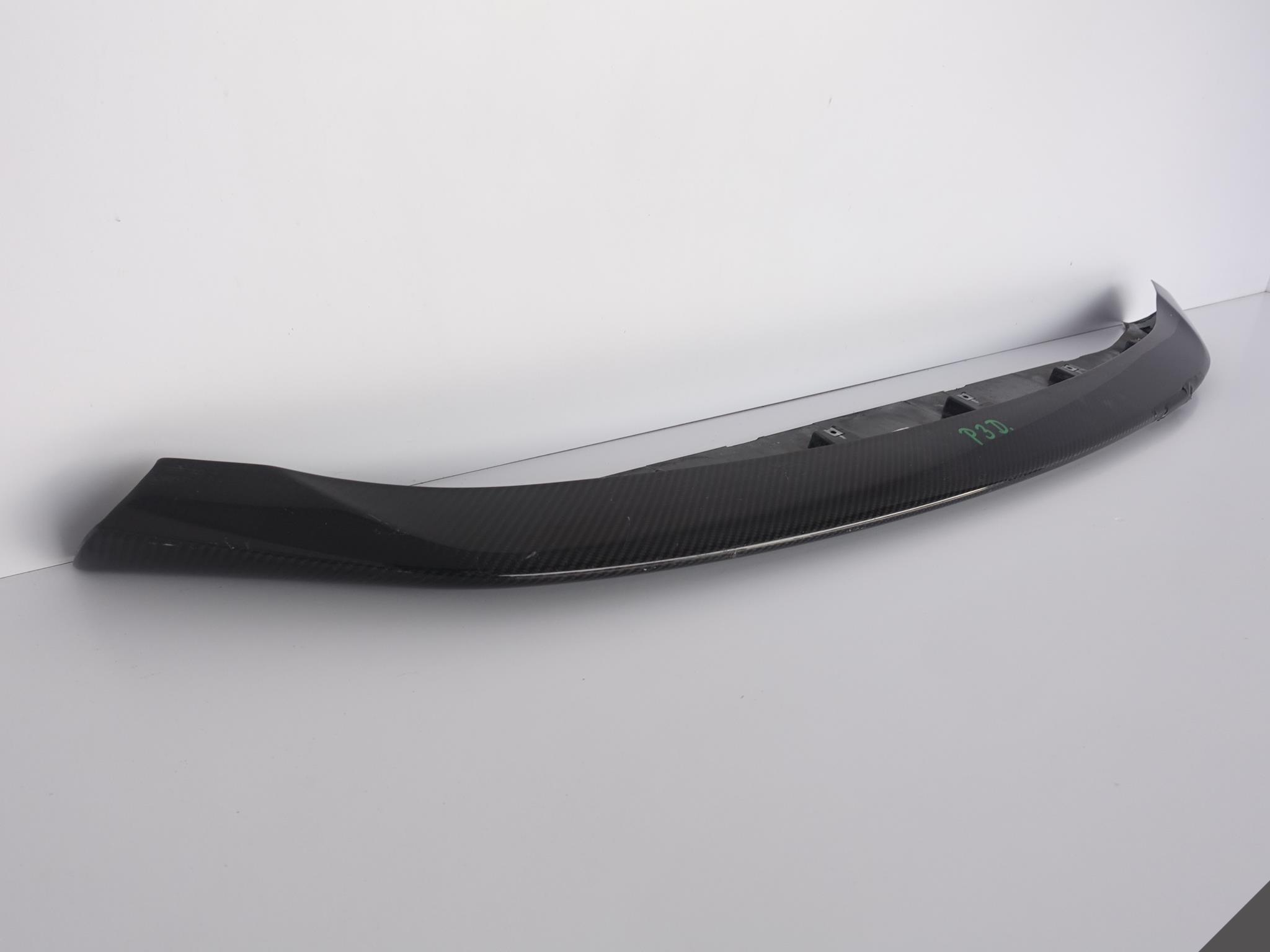 MASERATI LEVANTE TROFEO GTS LIFT CARBON SPOILER MASERATI LEVANTE TROFEO GTS LIFT CARBON SPOILER - obrazek 2
