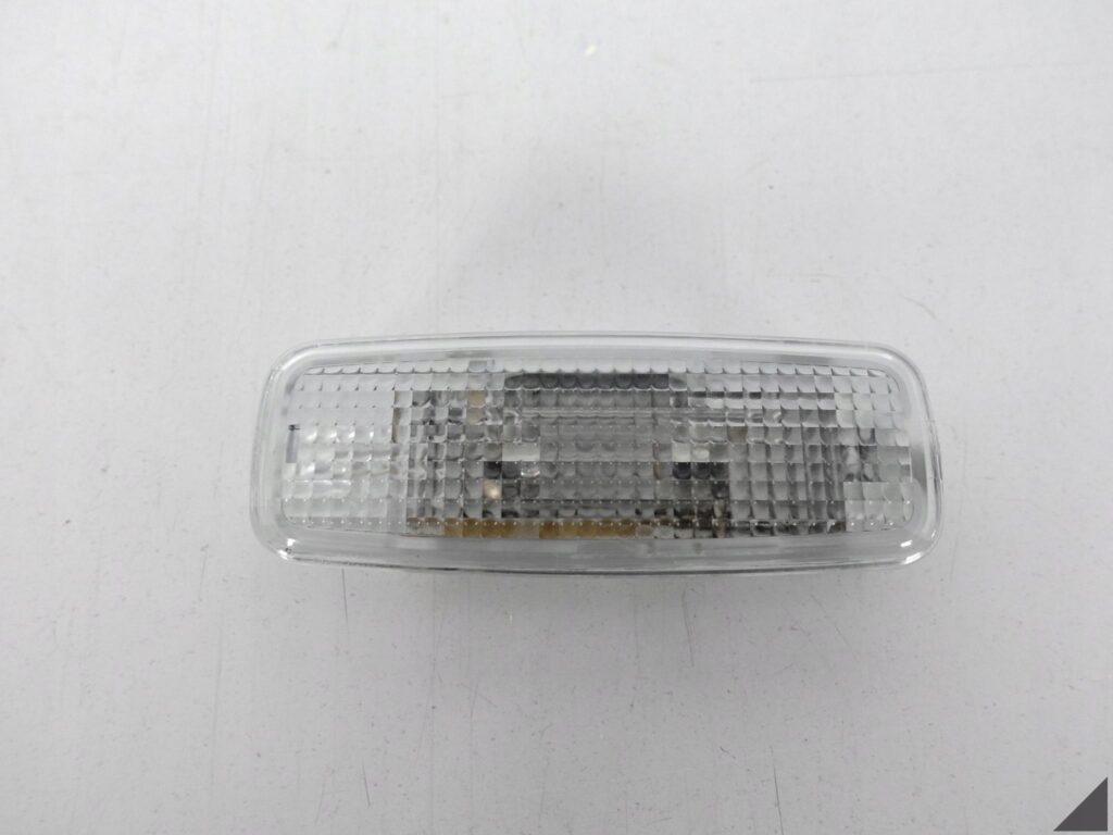 AUDI A6 S6 4G0 A7 S7 4G8 A4 S4 8K0 A3 S3 8V0 LAMPKA PODSUFITKI 4E0947105 AUDI A6 S6 4G0 A7 S7 4G8 A4 S4 8K0 A3 S3 8V0 LAMPKA PODSUFITKI 4E0947105