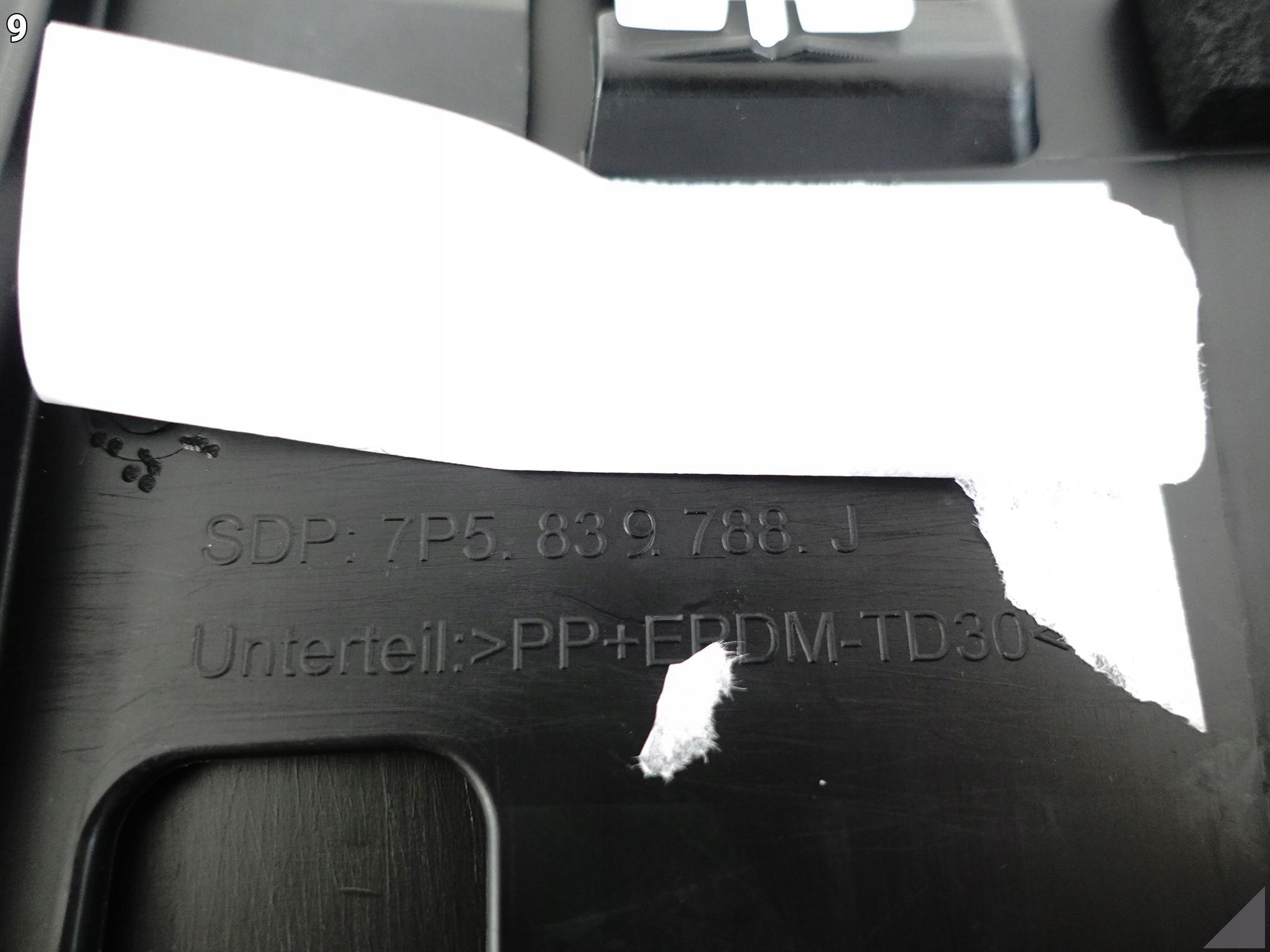 PORSCHE CAYENNE 7P5 958 11-17 DOLNA LISTWA OSŁONA DRZWI PRAWA TYŁ G2X ORG PORSCHE CAYENNE 7P5 958 11-17 DOLNA LISTWA OSŁONA DRZWI PRAWA TYŁ G2X ORG - obrazek 10
