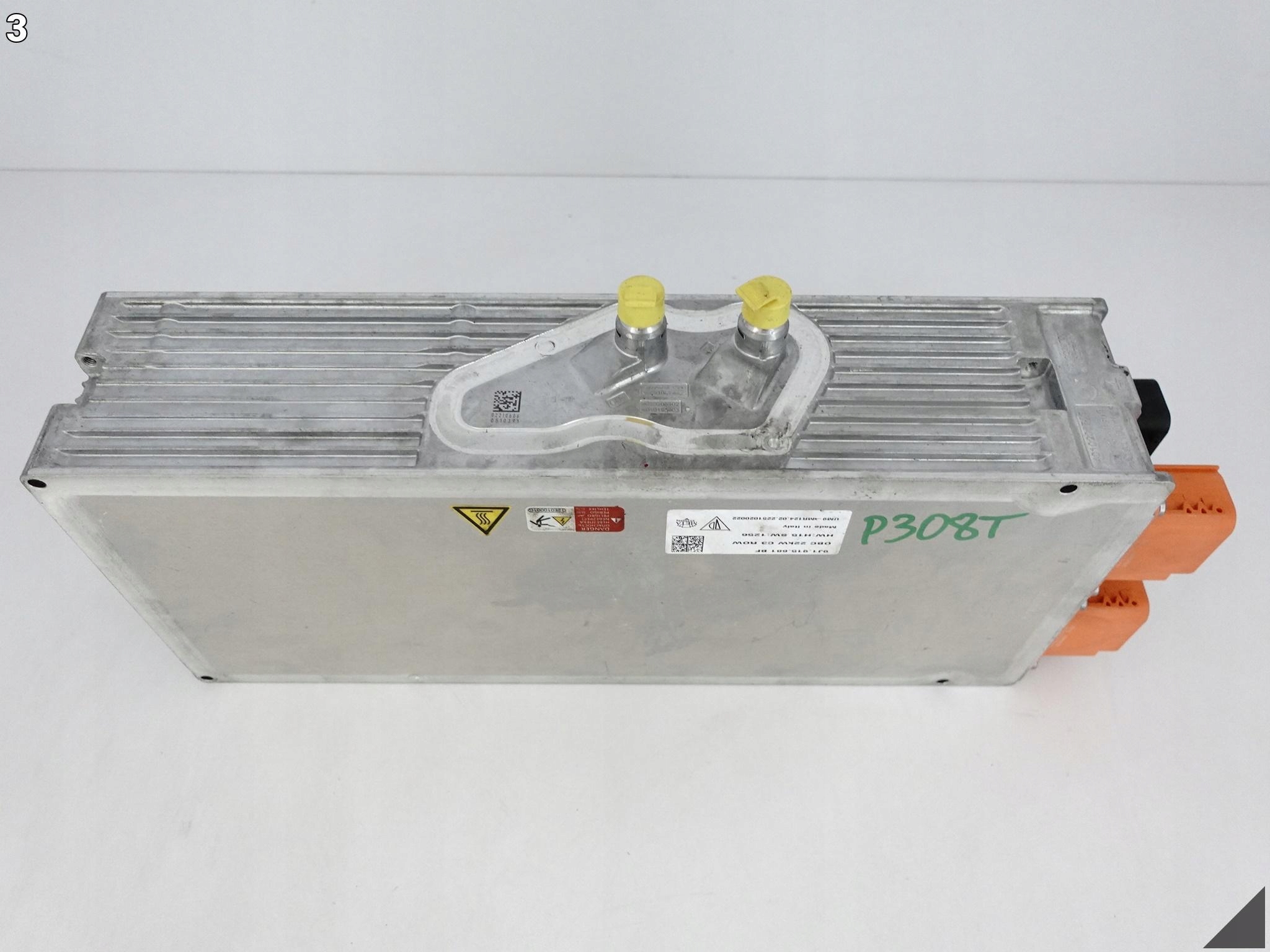 PORSCHE TAYCAN 9J1 9J0 19- Ładowarka do akumulatora wysokonapięciowego 22KW PORSCHE TAYCAN 9J1 9J0 19- Ładowarka do akumulatora wysokonapięciowego 22KW - obrazek 4