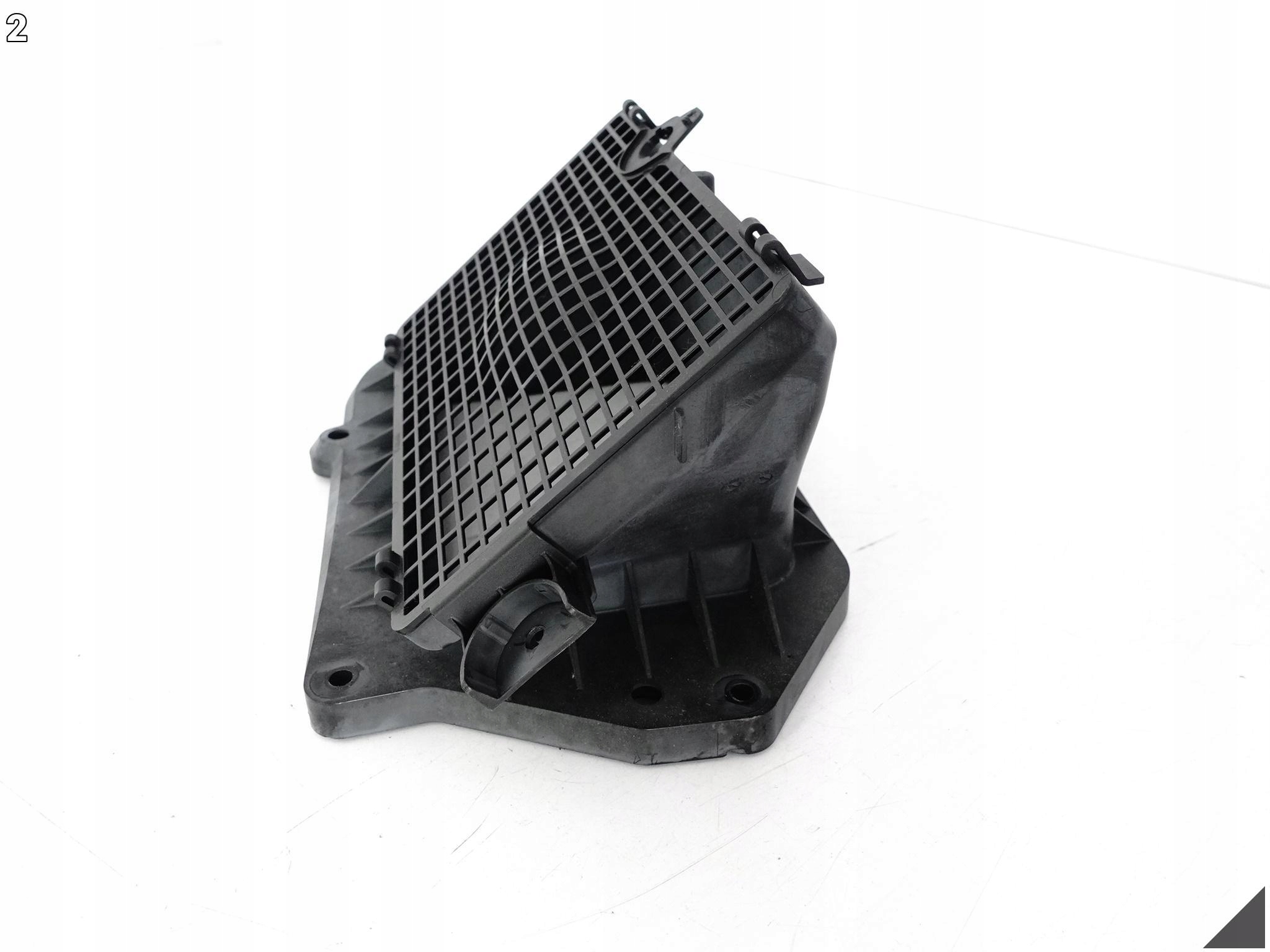 AUDI A5 F5 8W6 A4 8W0 B9 Q5 80A FY KRATKA WLOT DOLOT POWIETRZA WERSJA UK AUDI A5 F5 8W6 A4 8W0 B9 Q5 80A FY KRATKA WLOT DOLOT POWIETRZA WERSJA UK - obrazek 3