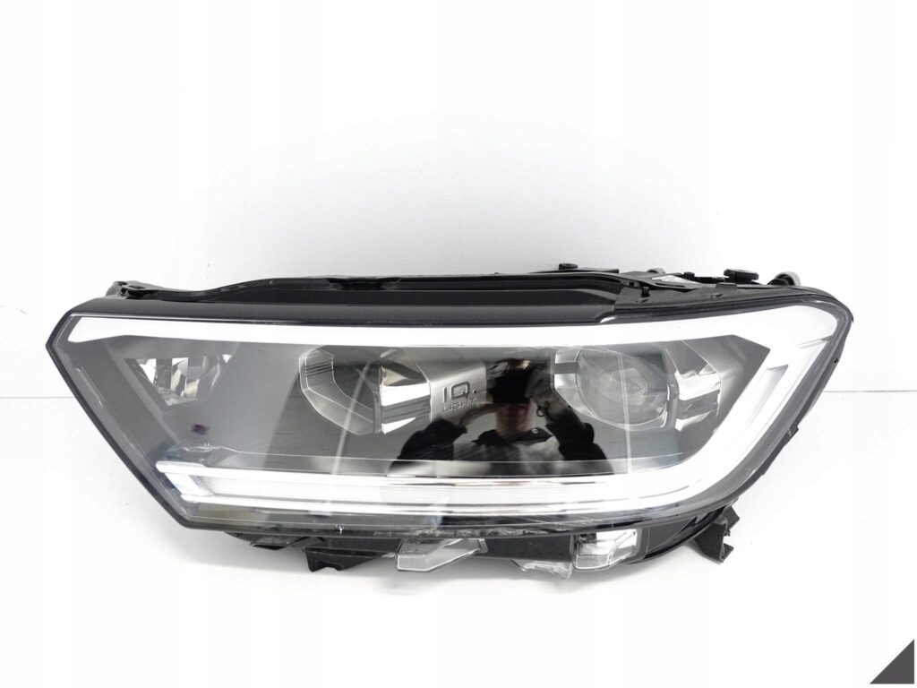 VW T-ROC 2GA LIFT 21- R-LINE LAMPA IQ LIGHT FULL LED LEWA PRZÓD 2GA941035AK VW T-ROC 2GA LIFT 21- R-LINE LAMPA IQ LIGHT FULL LED LEWA PRZÓD 2GA941035AK