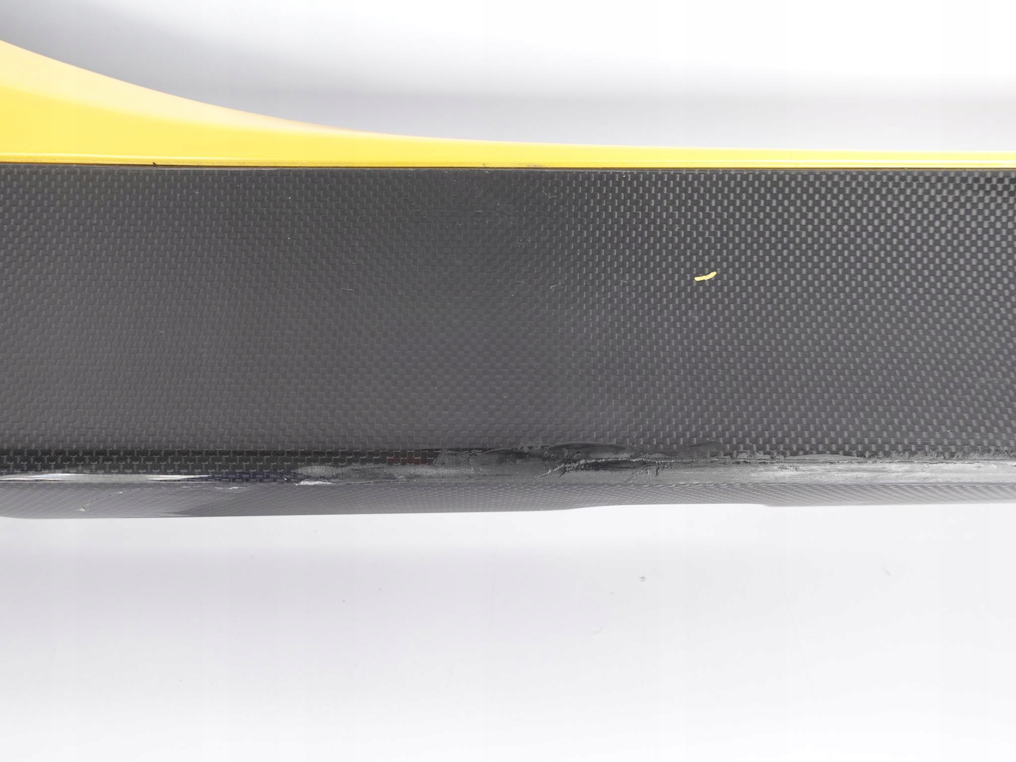FERRARI SF90 STRADALE 20- PRÓG CARBON PRAWY FERRARI SF90 STRADALE 20- PRÓG CARBON PRAWY - obrazek 6