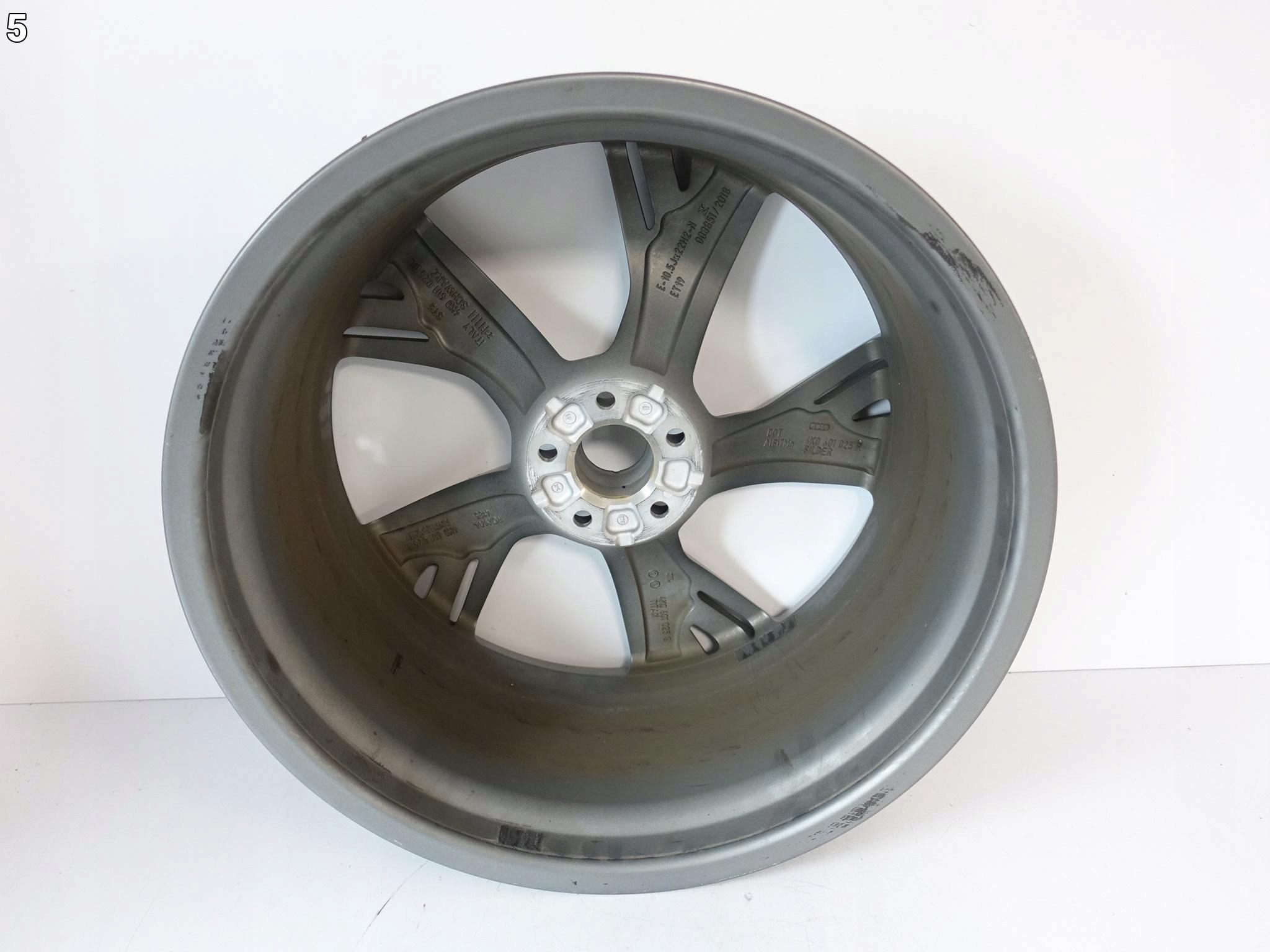 AUDI RS6 RS7 C8 4K0 SPORT FELGA 10.5Jx22 ET19 5×112 AUDI RS6 RS7 C8 4K0 SPORT FELGA 10.5Jx22 ET19 5x112 - obrazek 6