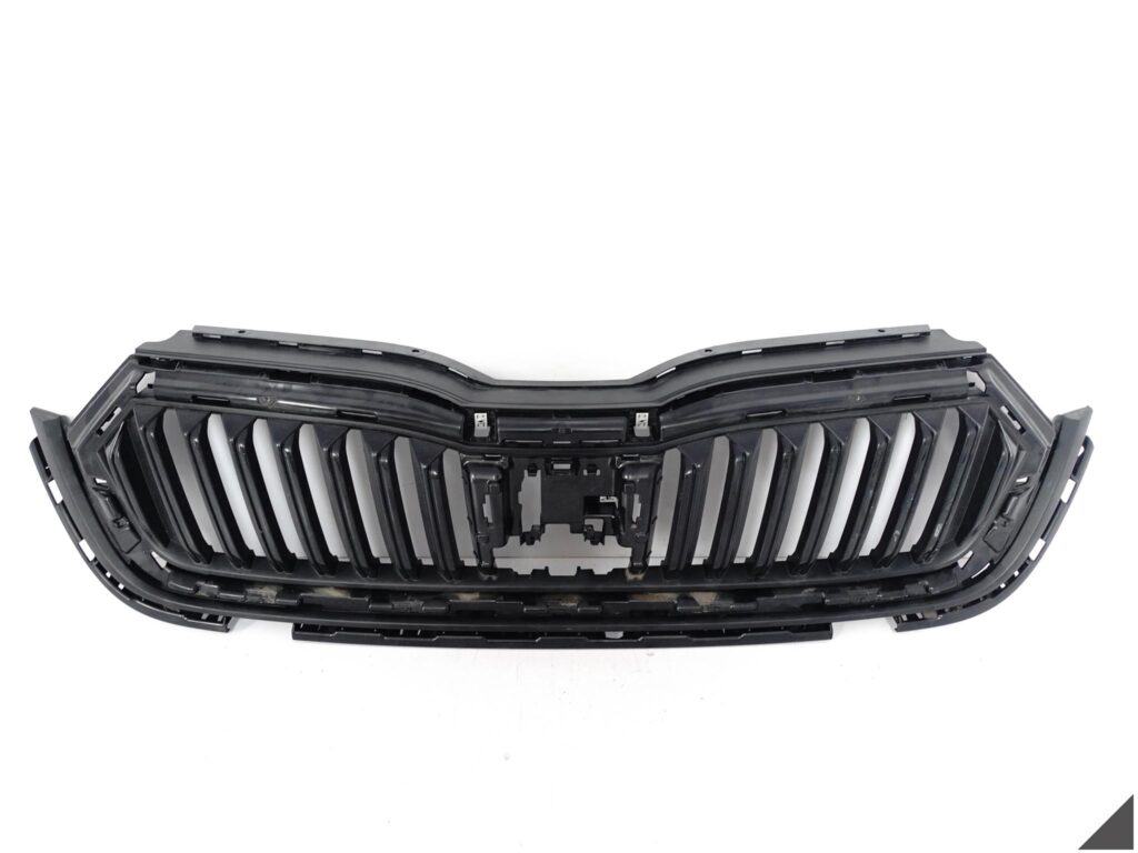 SKODA OCTAVIA IV 4 5E3 19- GRILL ATRAPA KRATKA W ZDERZAK PRZÓD