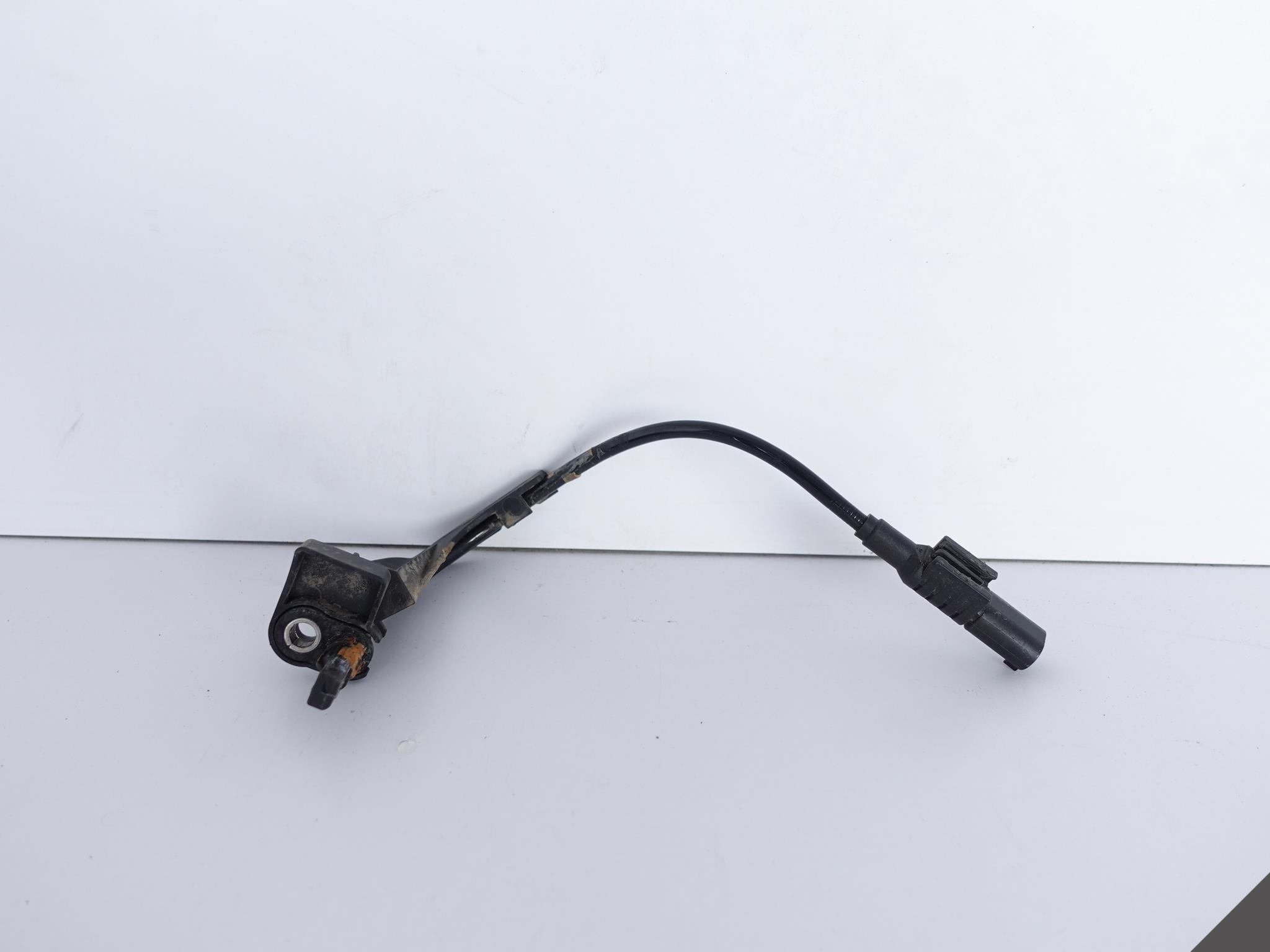 MERCEDES ML GLE W166 CZUJNIK PRĘDKOŚCI ABS TYŁ L=R MERCEDES ML GLE W166 CZUJNIK PRĘDKOŚCI ABS TYŁ L=R
