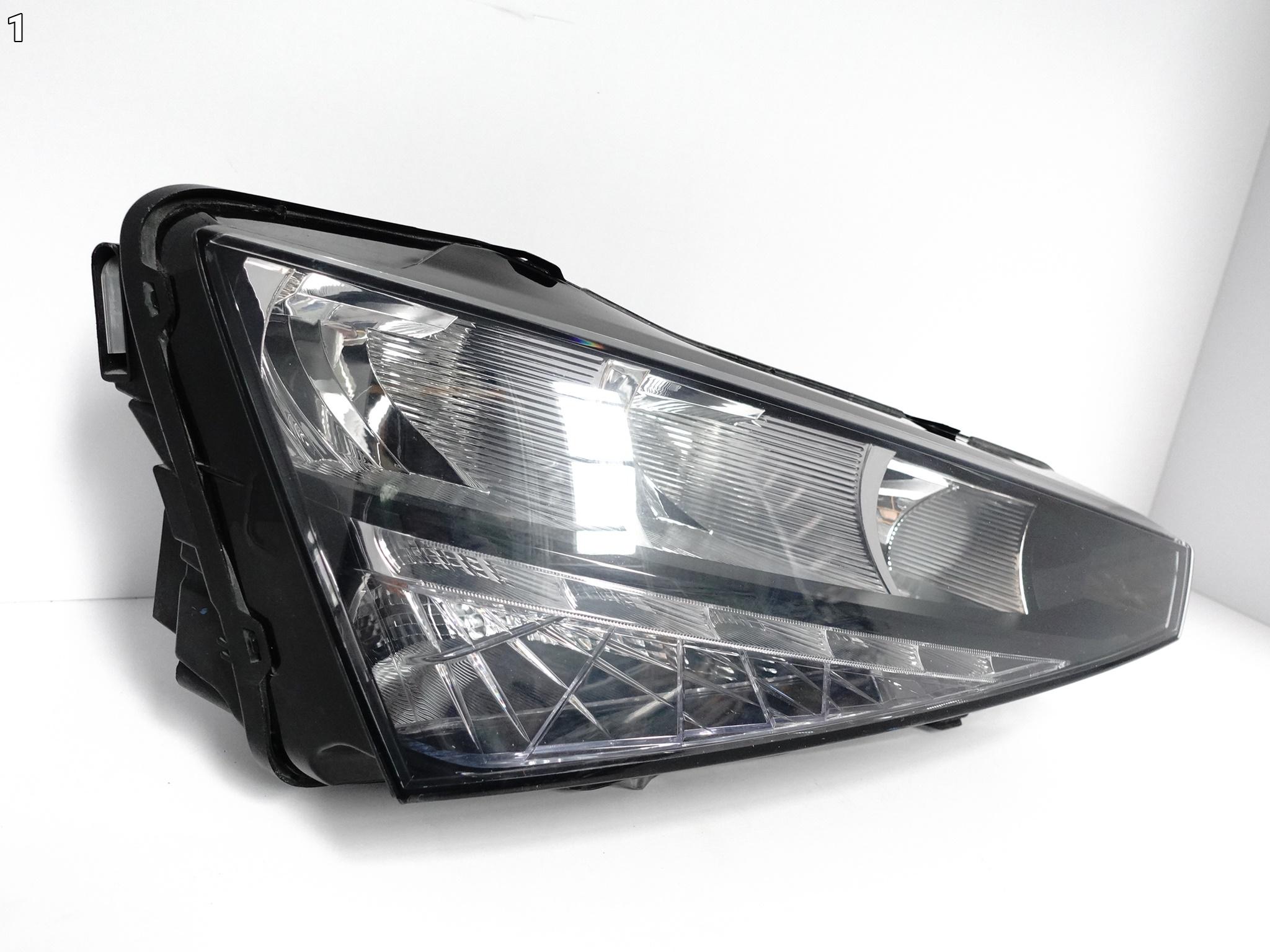 SKODA SCALA 657 19- LAMPA ZWYKŁA H7 + LED PRAWA EU SKODA SCALA 657 19- LAMPA ZWYKŁA H7 + LED PRAWA EU - obrazek 2