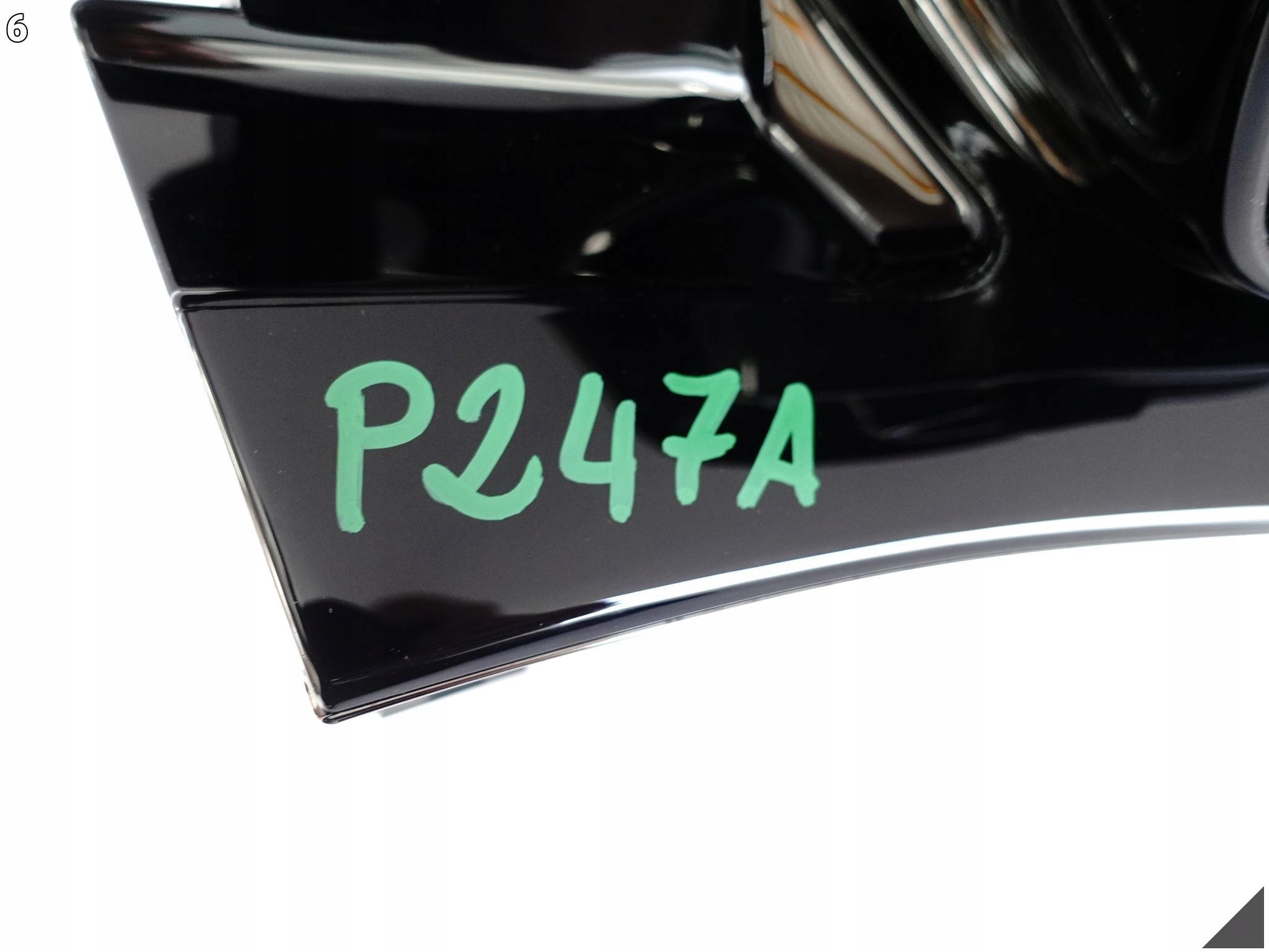 FERRARI PUROSANGUE F175 23- KRATKA NAWIEWU PRAWA KOKPIT OSŁONA DEKOR FERRARI PUROSANGUE F175 23- KRATKA NAWIEWU PRAWA KOKPIT OSŁONA DEKOR - obrazek 7