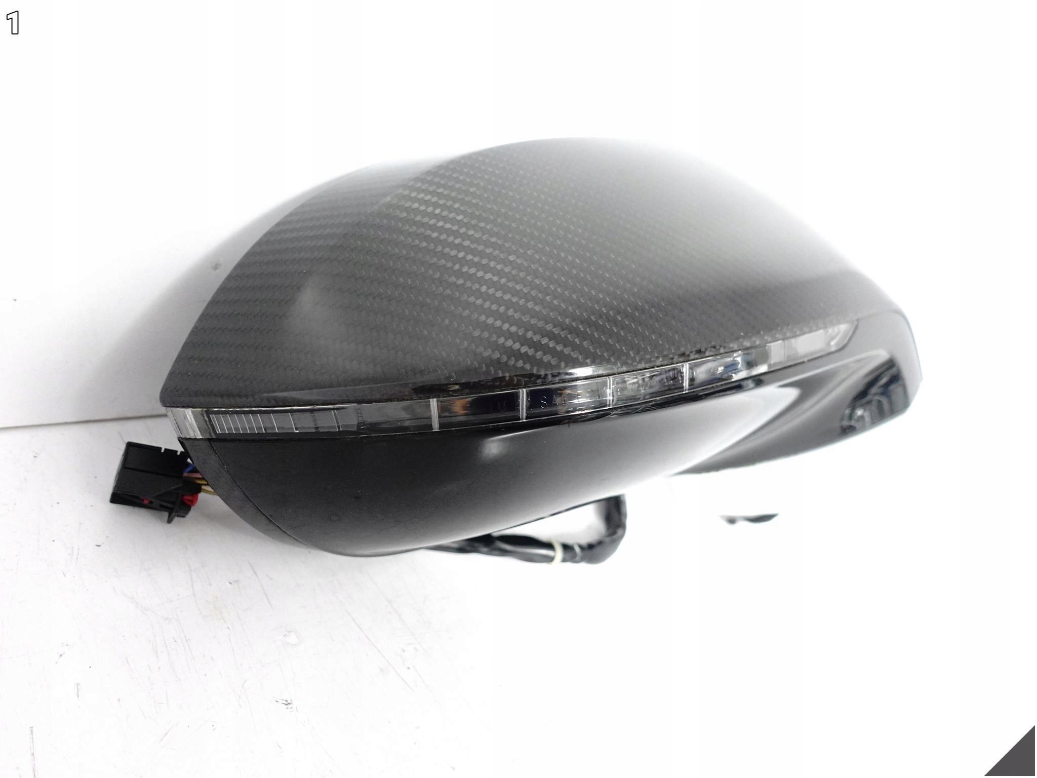 AUDI RS7 S7 A7 4G8 C7 10-18 LIFT LUSTERKO PRAWE CARBON 12 PIN EUROPA S9R AUDI RS7 S7 A7 4G8 C7 10-18 LIFT LUSTERKO PRAWE CARBON 12 PIN EUROPA S9R - obrazek 2