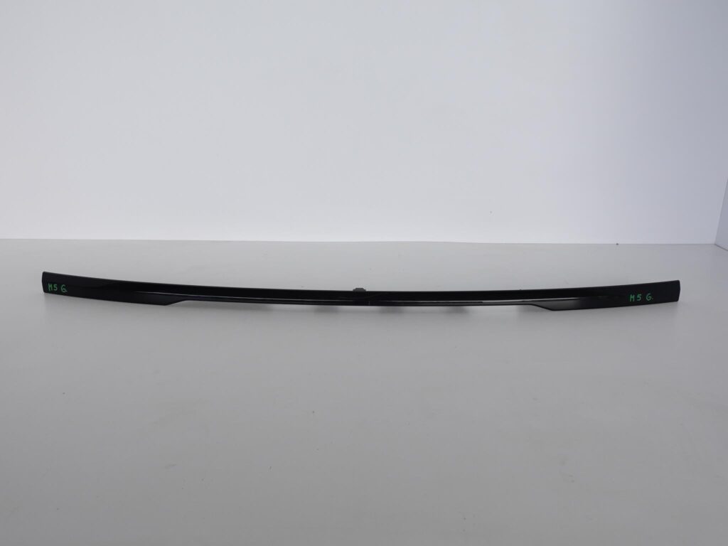 RANGE ROVER SPORT L494 13- LISTWA KLAPY BLACK TYŁ RANGE ROVER SPORT L494 13- LISTWA KLAPY BLACK TYŁ