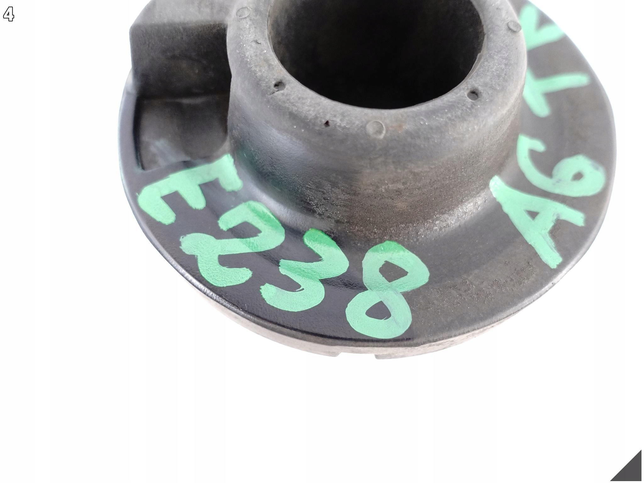 AUDI A6 4G0 A7 4G8 A4 8K0 A5 Q5 8R0 DOLNA PODKŁADKA GUMA SPRĘŻYNY TYŁ L = R AUDI A6 4G0 A7 4G8 A4 8K0 A5 Q5 8R0 DOLNA PODKŁADKA GUMA SPRĘŻYNY TYŁ L = R - obrazek 5