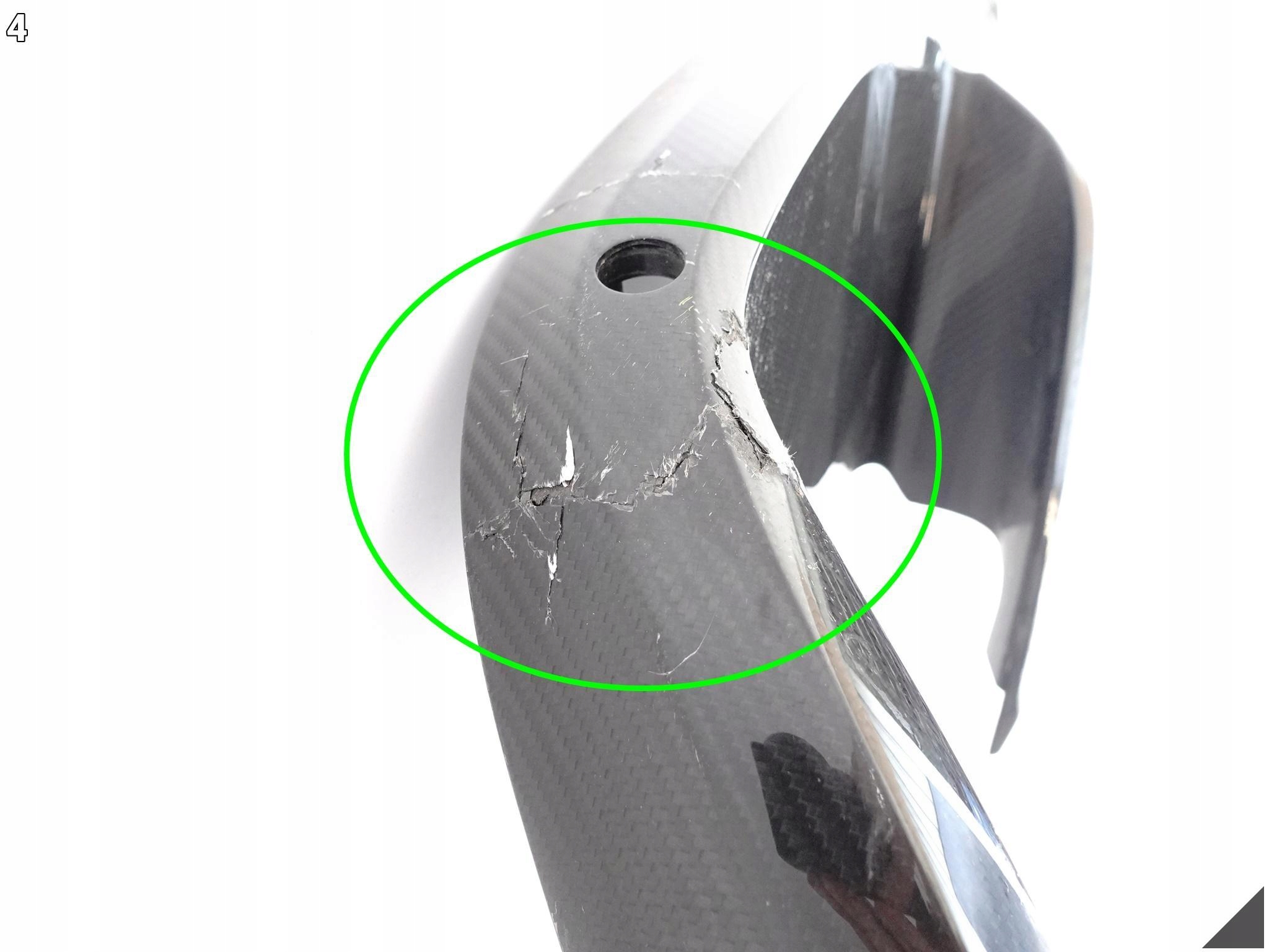 BENTLEY BENTAYGA 36A 15- CARBON ZDERZAK SPOILER DYFUZOR TYŁ USZKODZONY BENTLEY BENTAYGA 36A 15- CARBON ZDERZAK SPOILER DYFUZOR TYŁ USZKODZONY - obrazek 5