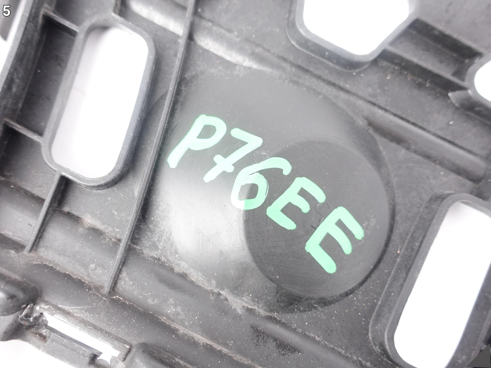 PORSCHE CAYENNE II 7P5 LIFT 14-18 ŚLIZG MOCOWANIE W ZDERZAK PRAWY TYŁ PORSCHE CAYENNE II 7P5 LIFT 14-18 ŚLIZG MOCOWANIE W ZDERZAK PRAWY TYŁ - obrazek 6
