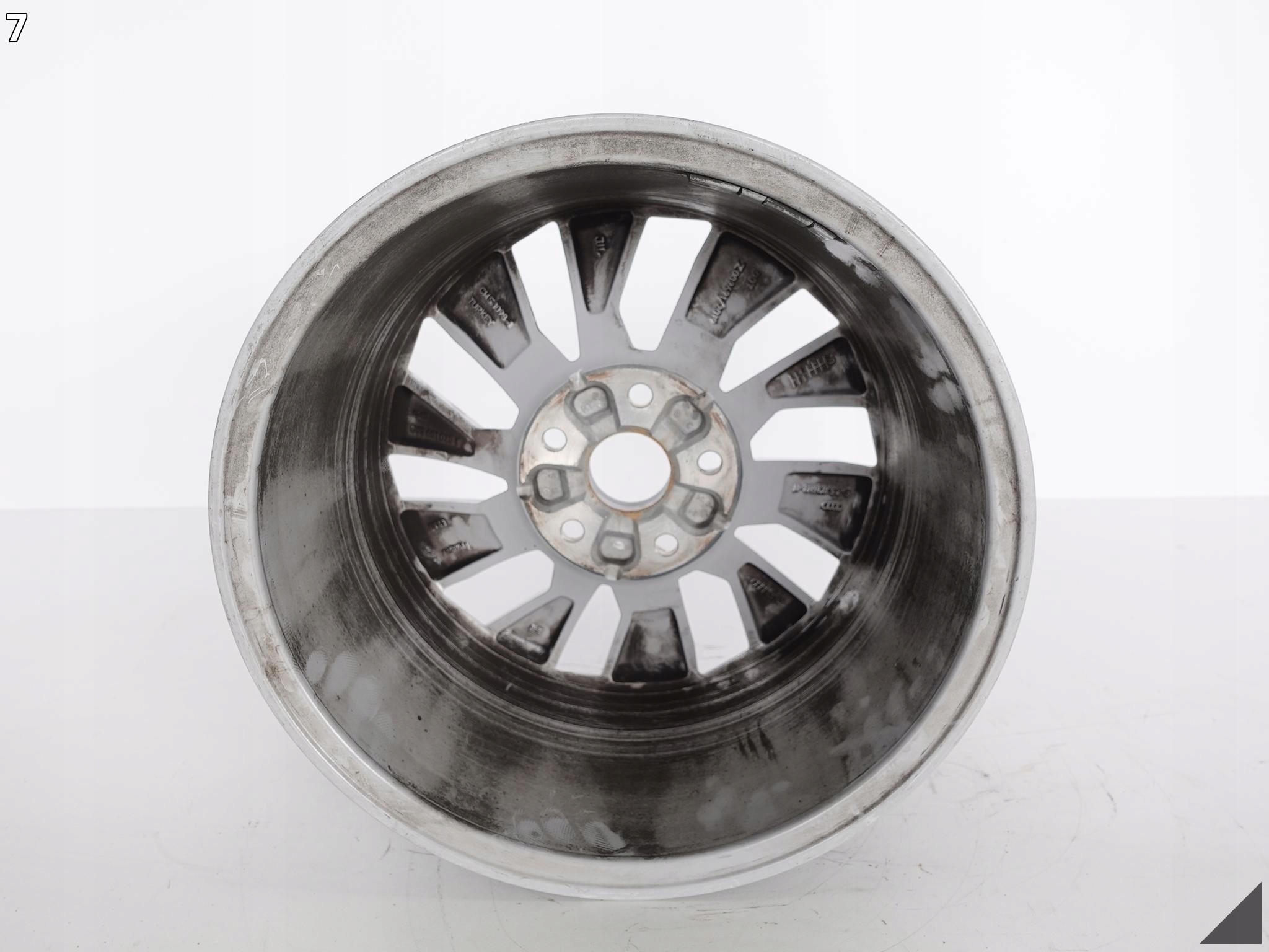 AUDI A3 8Y0 FELGA 7,5JX16 ET43 8Y0601025T 5X112 AUDI A3 8Y0 FELGA 7,5JX16 ET43 8Y0601025T 5X112 - obrazek 8