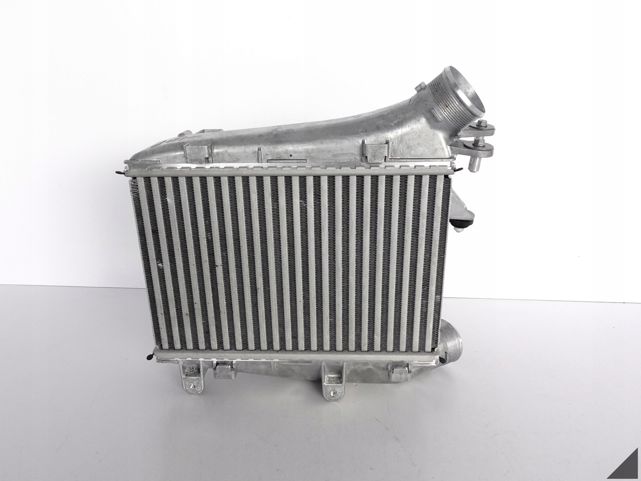 AUDI RS6 4K0 RS7 4K8 C8 4.0 TFSI CHŁODNICA INTERCOOLER PRAWY PRZÓD AUDI RS6 4K0 RS7 4K8 C8 4.0 TFSI CHŁODNICA INTERCOOLER PRAWY PRZÓD
