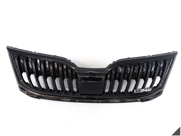 SKODA OCTAVIA III RS VRS 5E0 LIFT 16-20 GRILL ATRAPA KRATKA W ZDERZAK PRZÓD SKODA OCTAVIA III RS VRS 5E0 LIFT 16-20 GRILL ATRAPA KRATKA W ZDERZAK PRZÓD