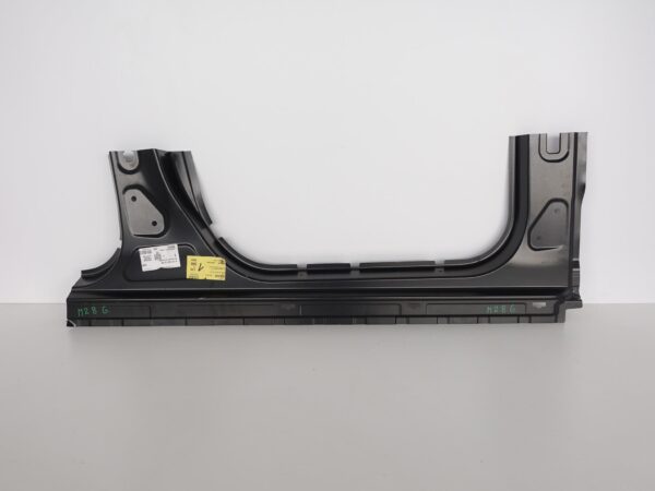 MERCEDES CLA 117 PRÓG PANEL POSZYCIE PRAWY PRZÓD MERCEDES CLA 117 PRÓG PANEL POSZYCIE PRAWY PRZÓD